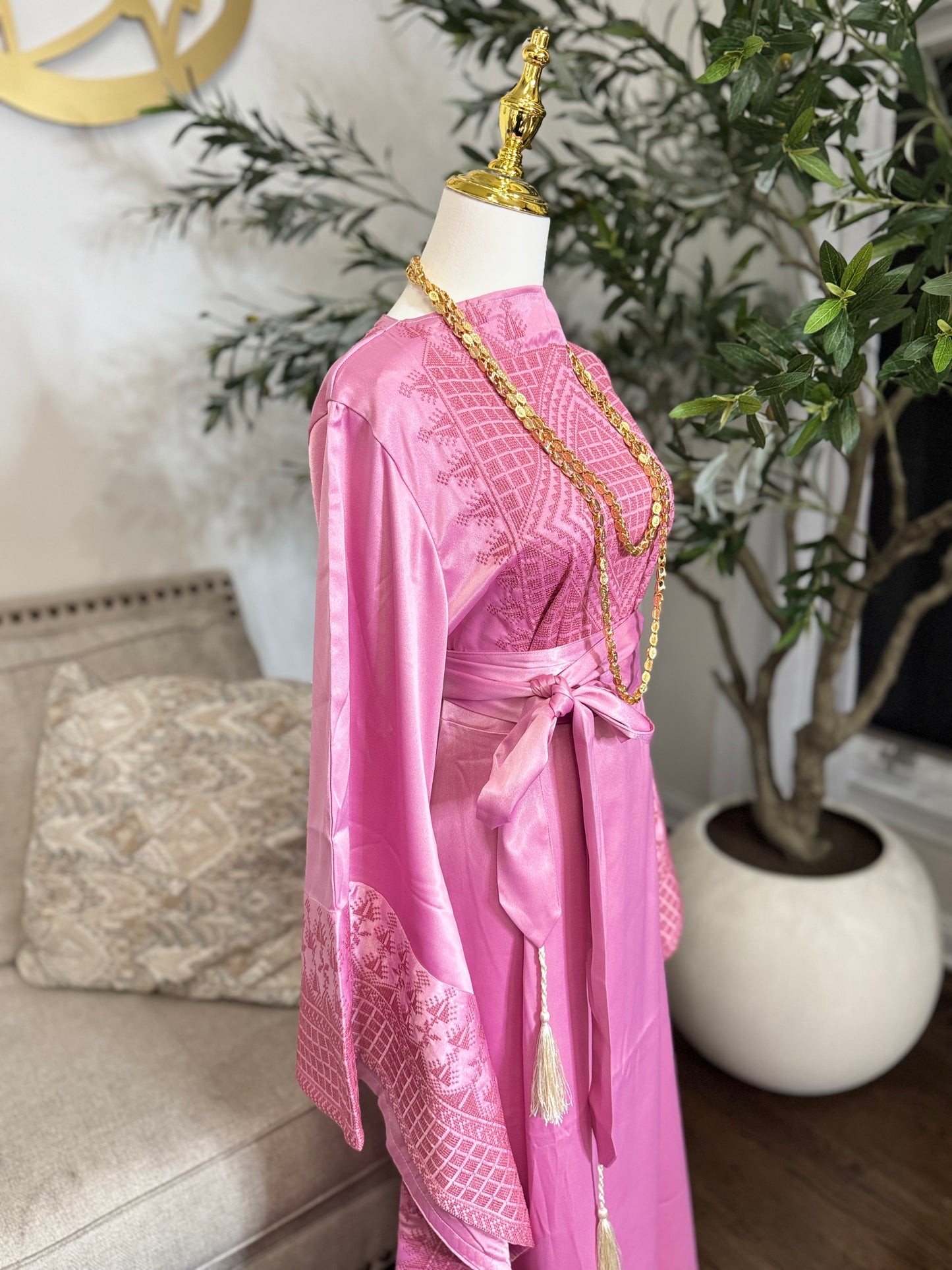 Pink Satin Embroidered Thobe Kaftan with Wide Sleeves