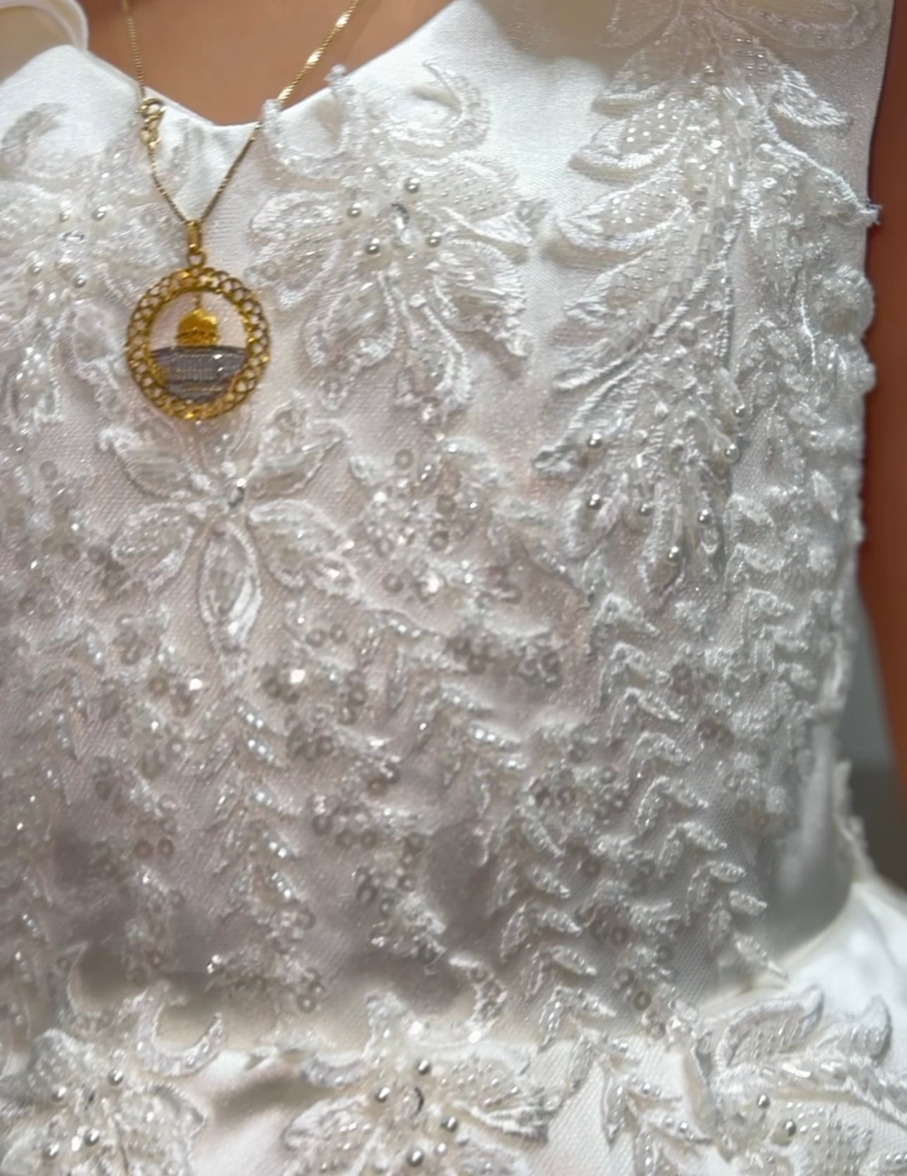 Luxury Off White Beaded lacePuffy Flower Girl Dress