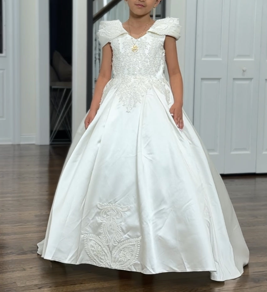Luxury Off White Beaded lacePuffy Flower Girl Dress