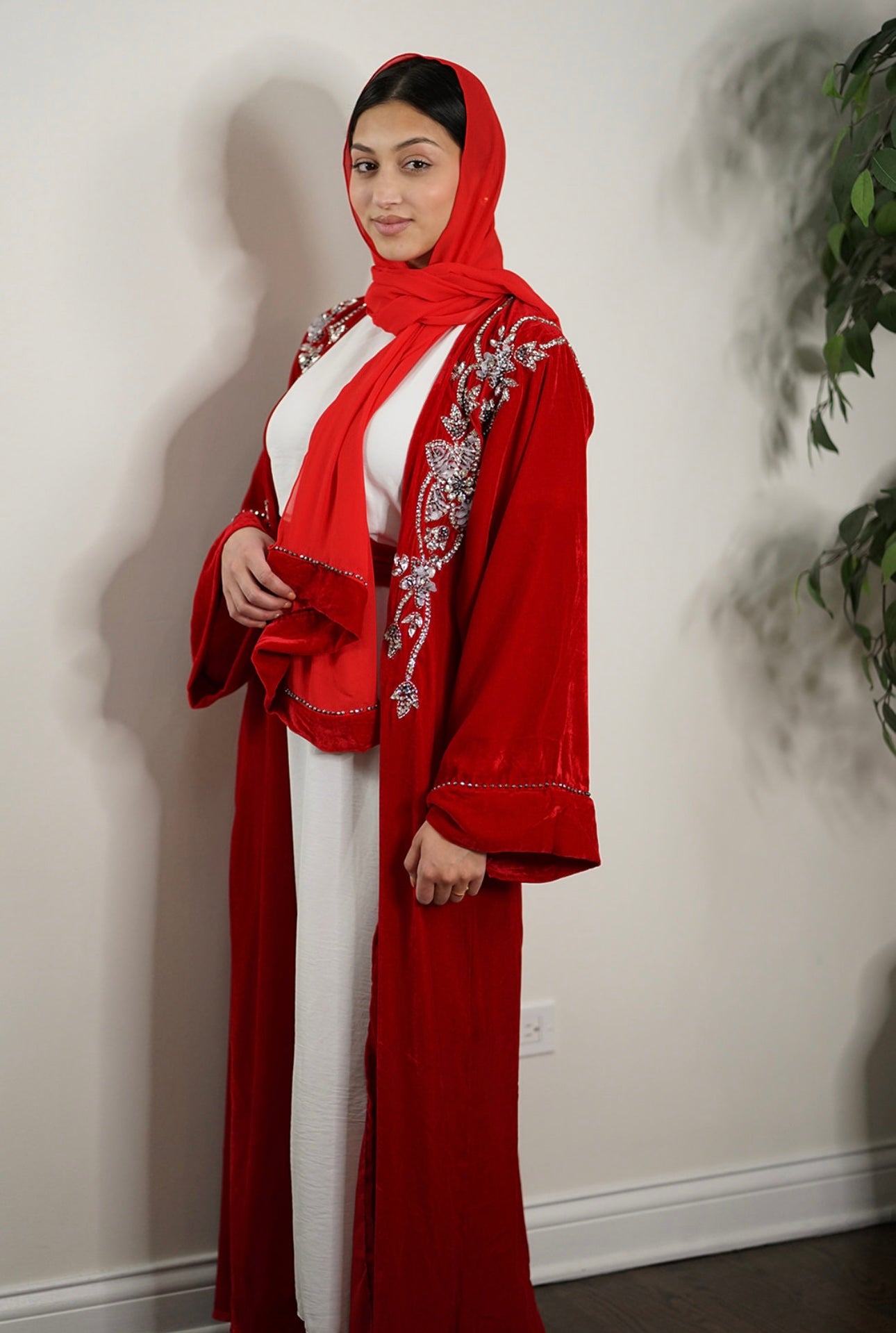 LUXURY VELVET EMBELLISHED FRONT AND BACK EVENING OPEN ABAYA