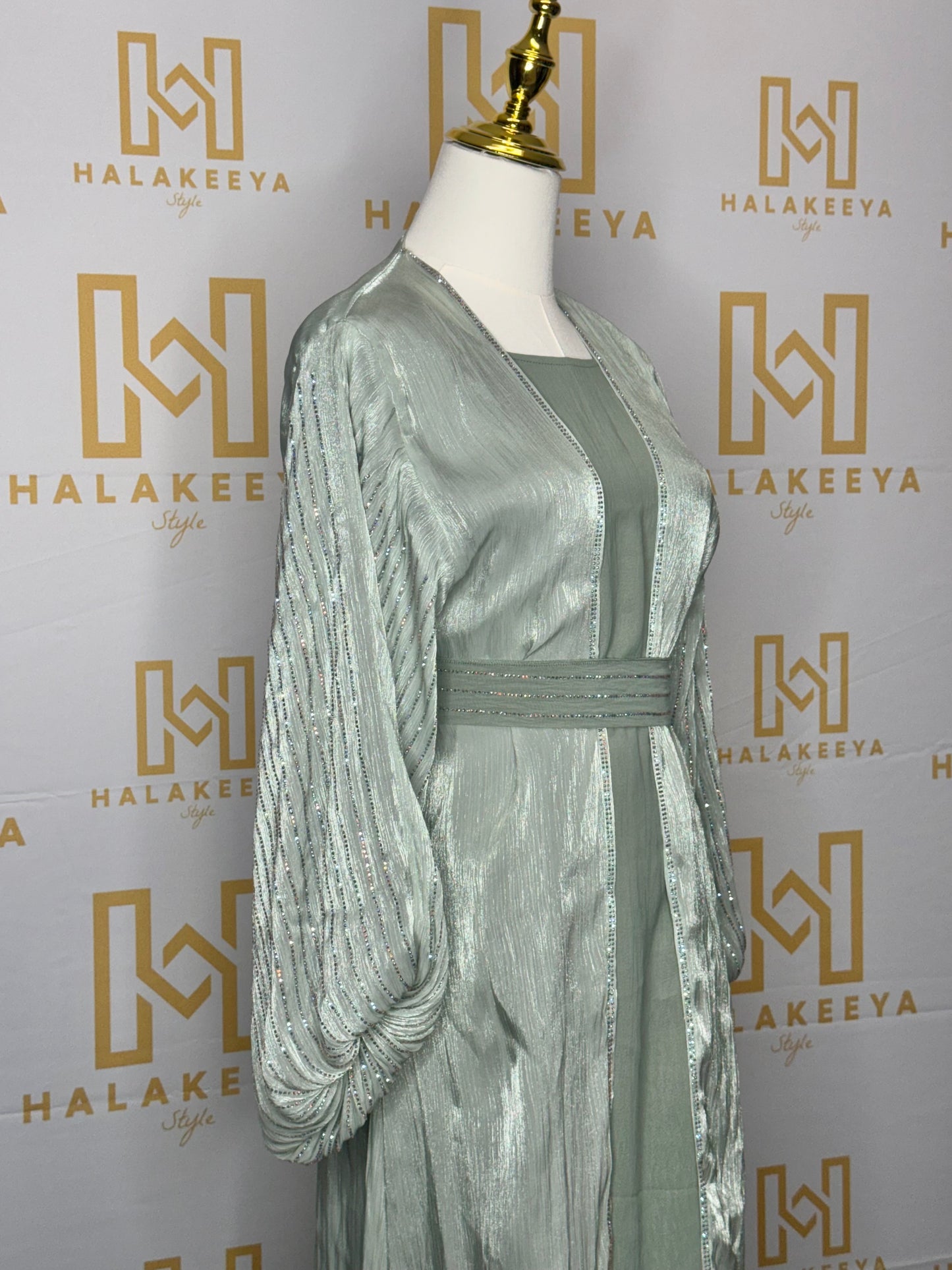 Embellished stress Rhinestone Organza 4 Pcs Abaya