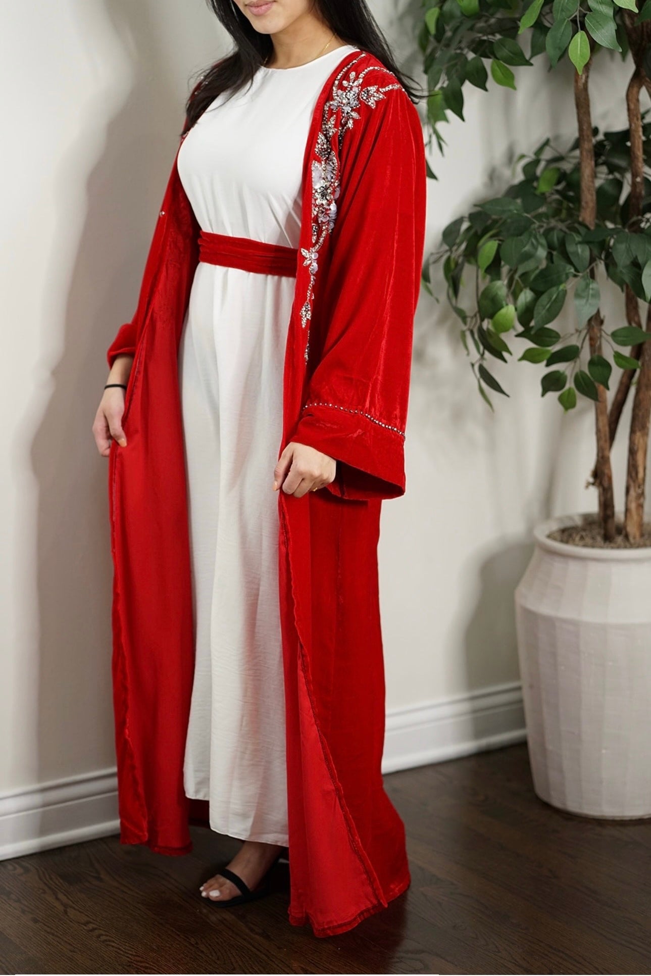 LUXURY VELVET EMBELLISHED FRONT AND BACK EVENING OPEN ABAYA