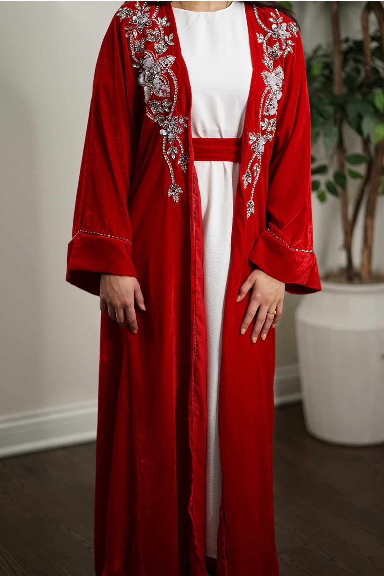 LUXURY VELVET EMBELLISHED FRONT AND BACK EVENING OPEN ABAYA