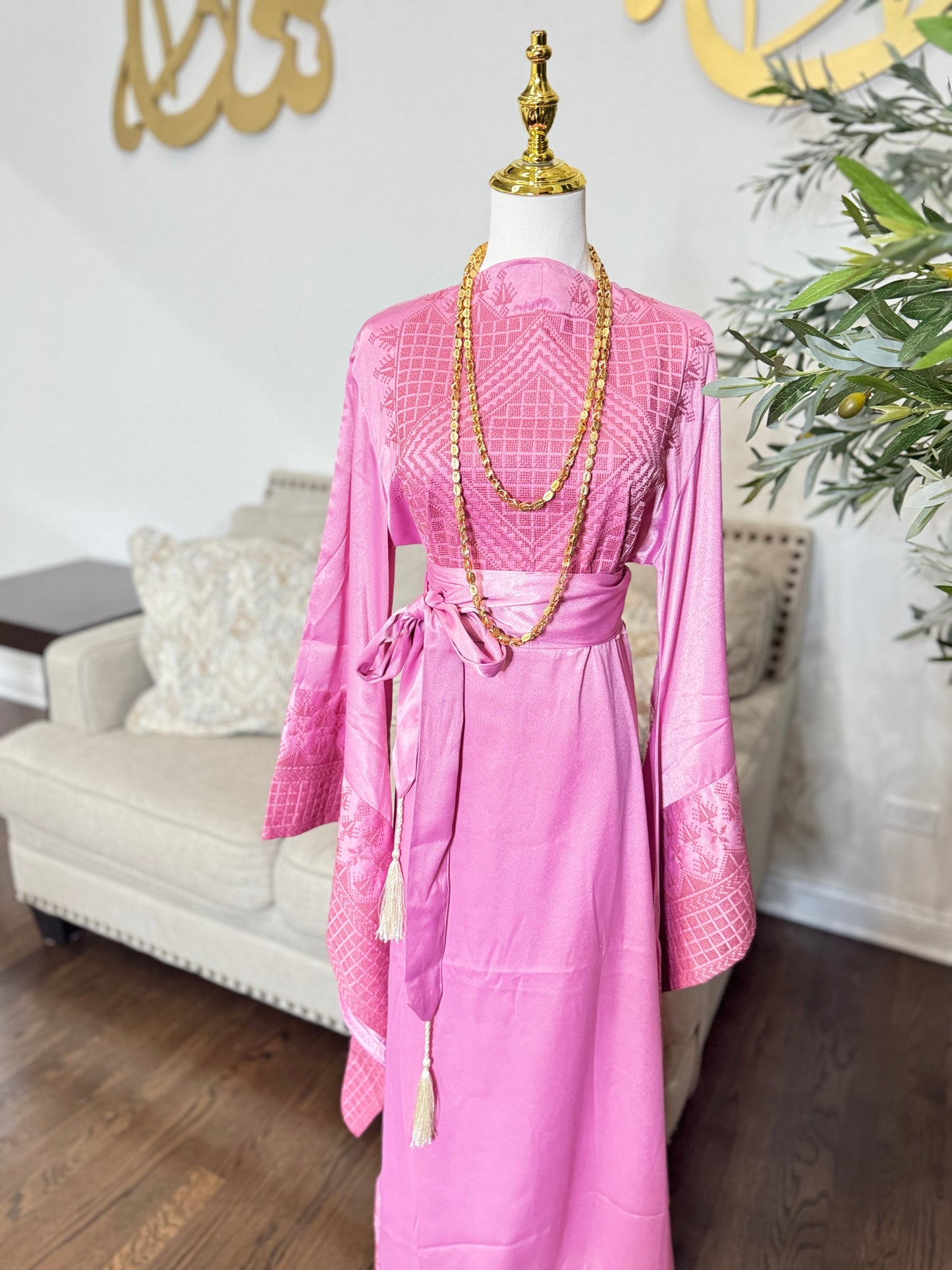Pink Satin Embroidered Thobe Kaftan with Wide Sleeves