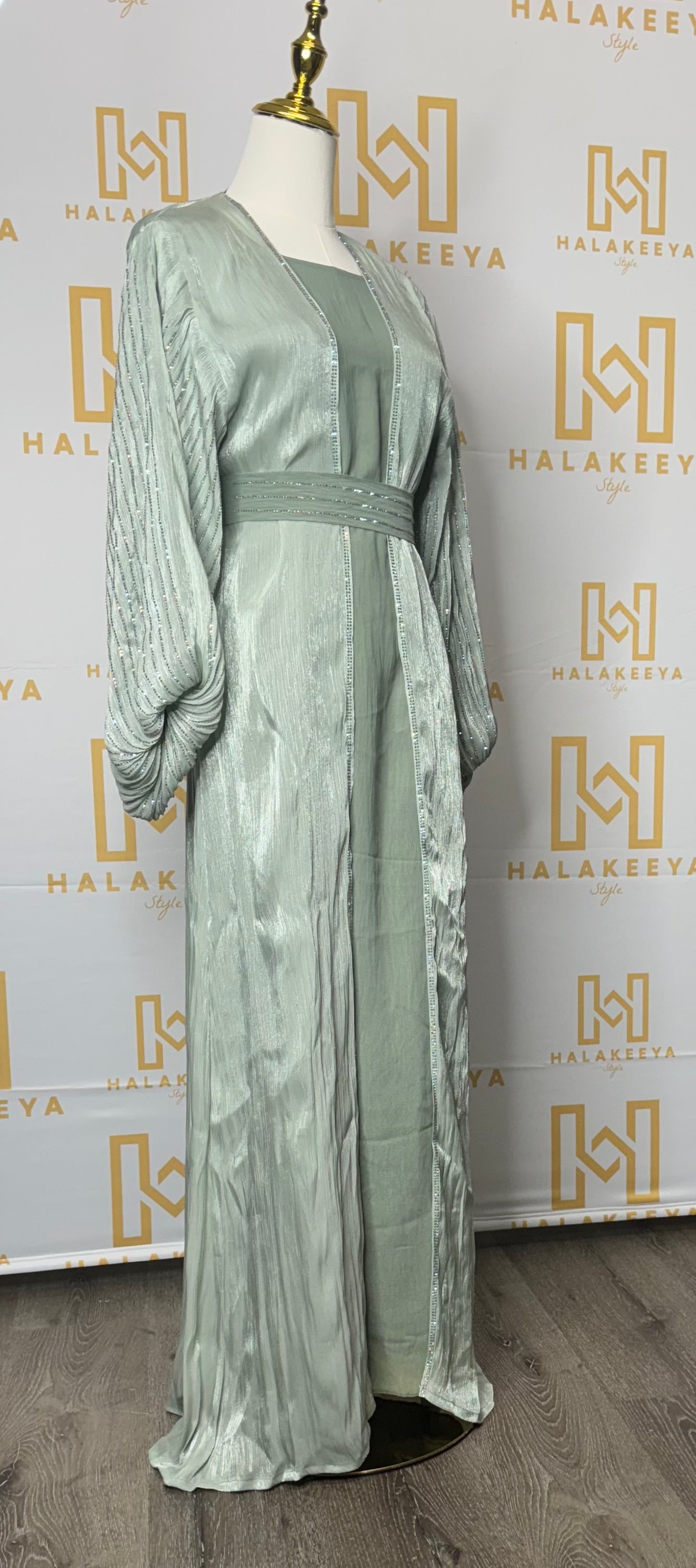 Embellished stress Rhinestone Organza 4 Pcs Abaya