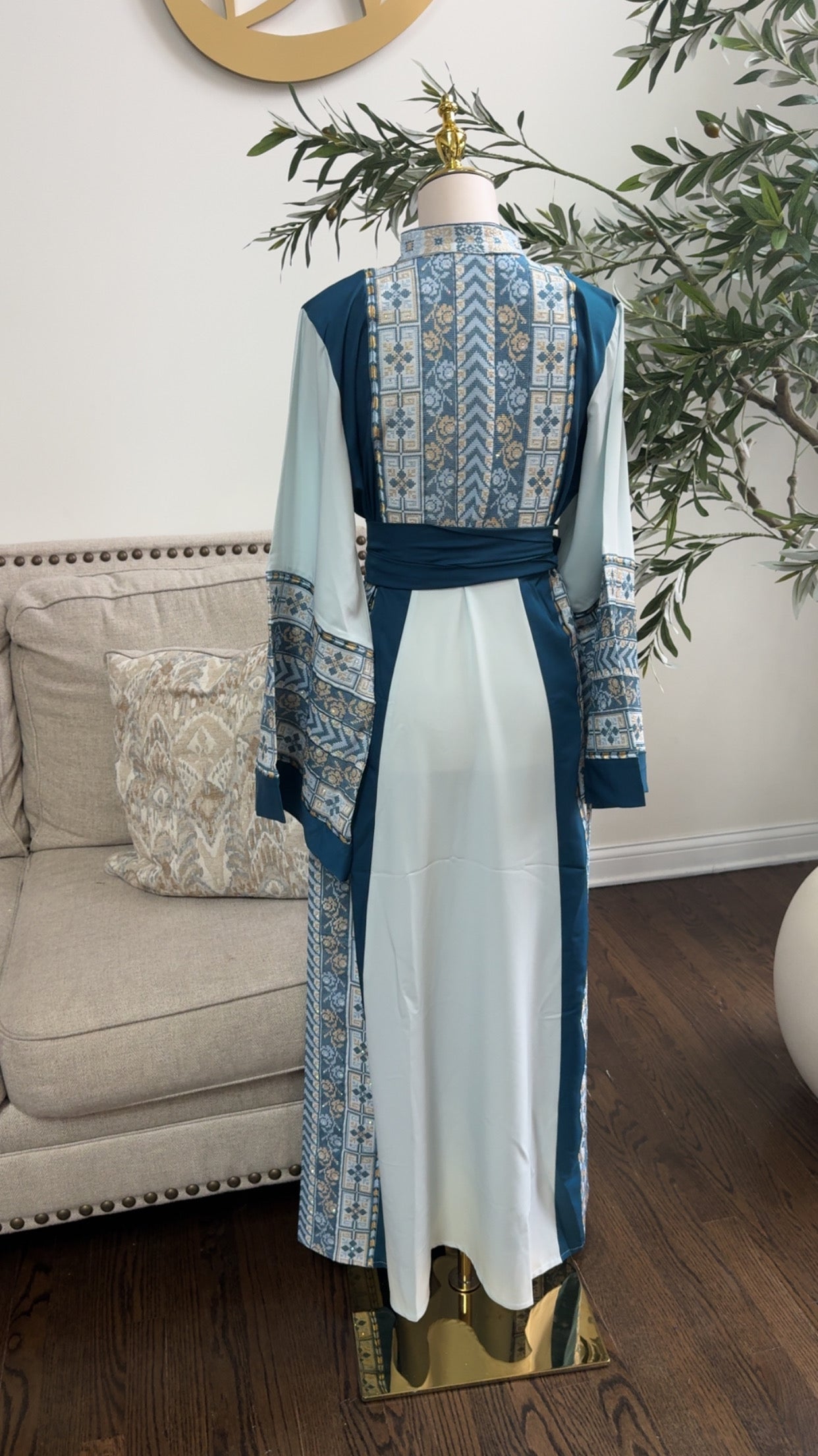 Palestinian Heritage Embroidered Tatreez Thobe
