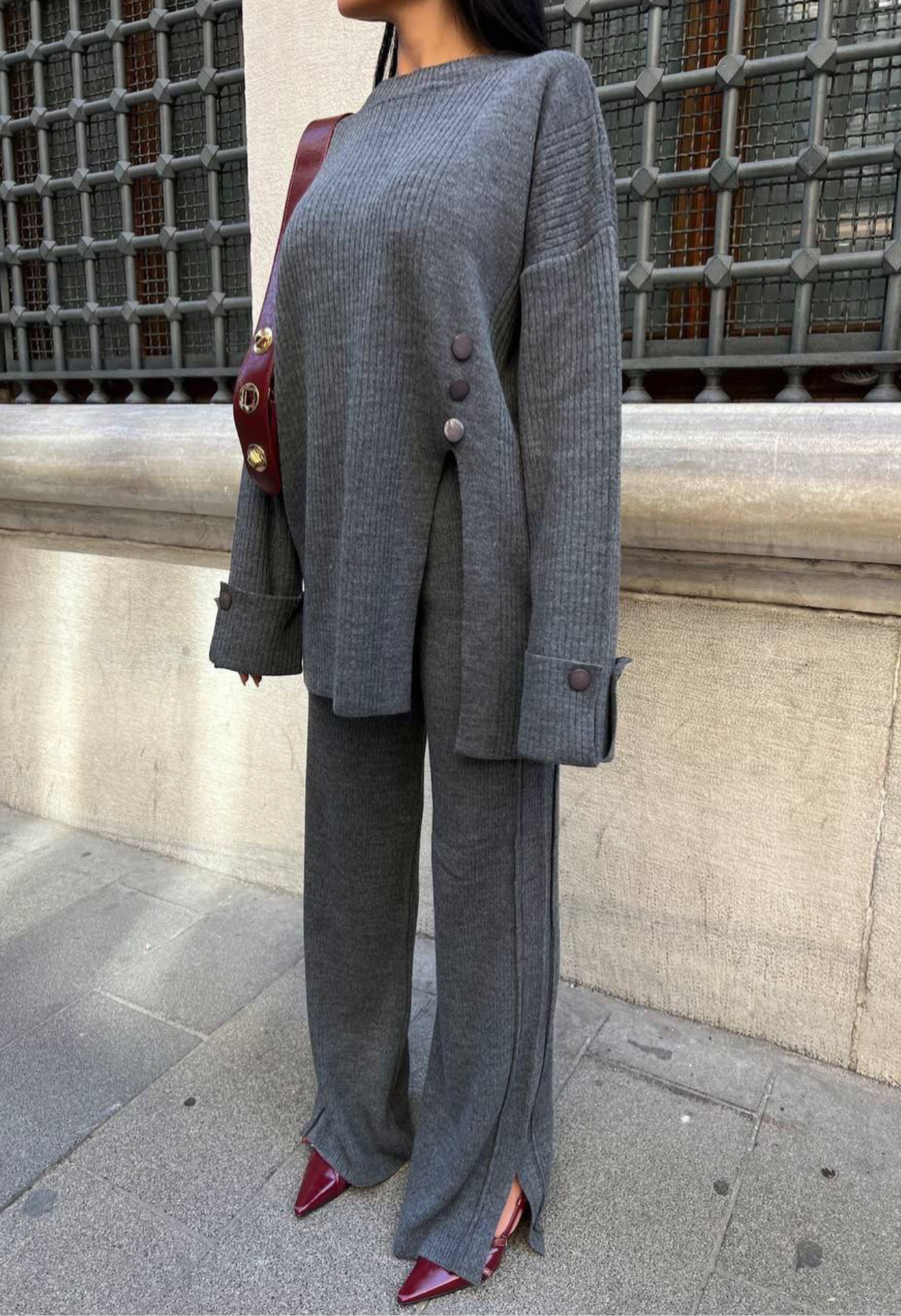 Timeless V Pant Set