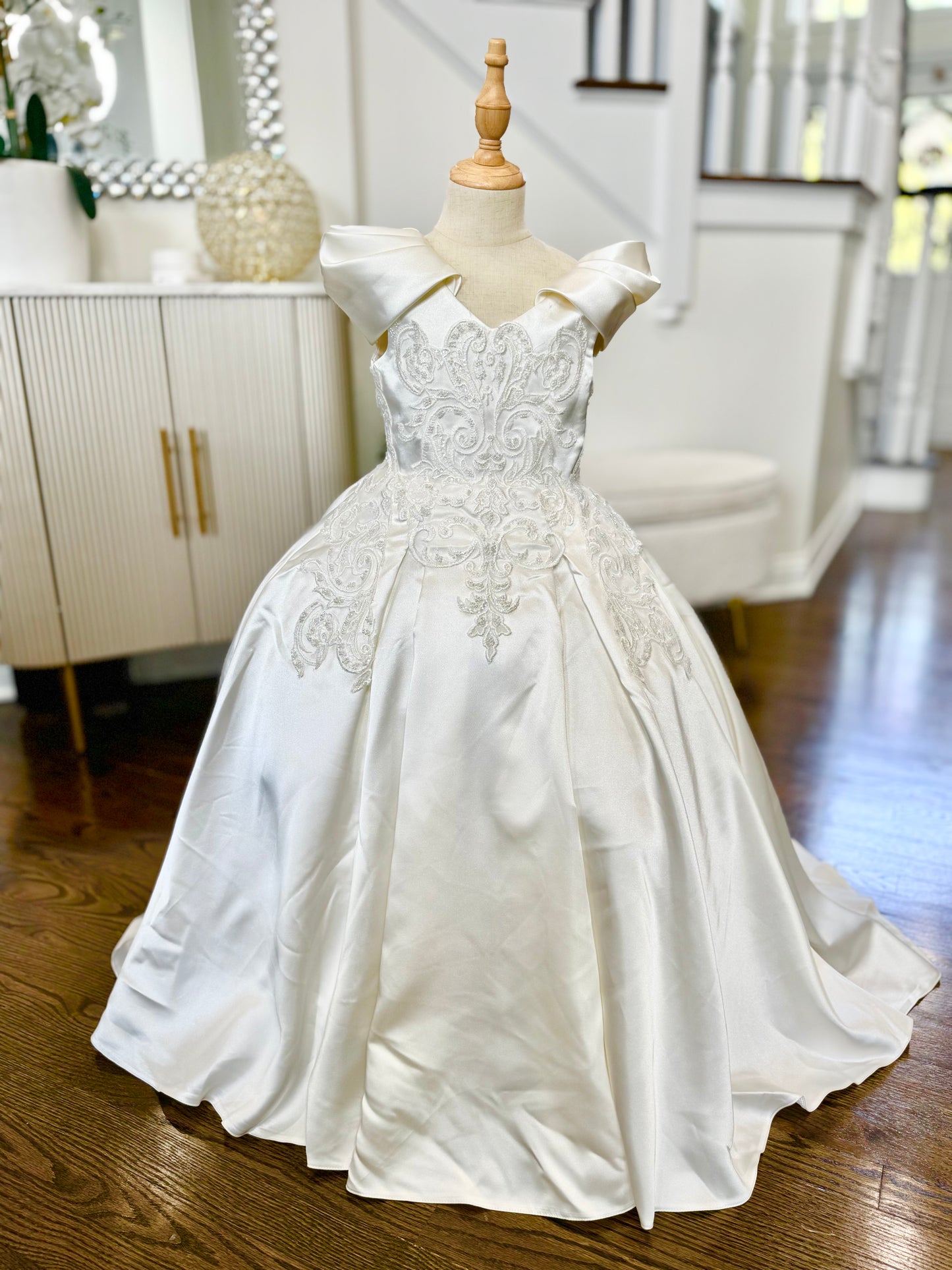 Aida Luxury Off White Beaded lacePuffy Flower Girl Dress