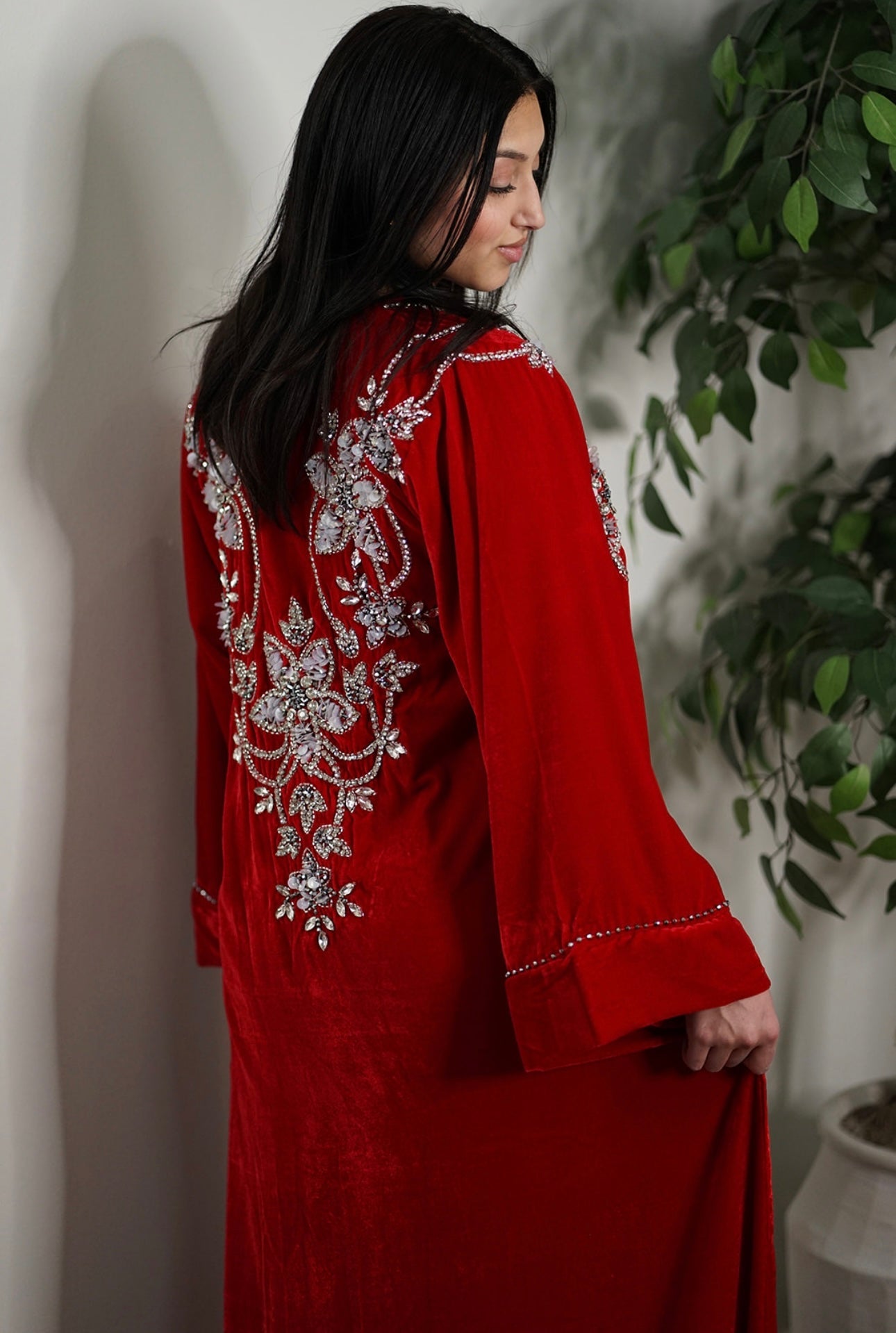 LUXURY VELVET EMBELLISHED FRONT AND BACK EVENING OPEN ABAYA