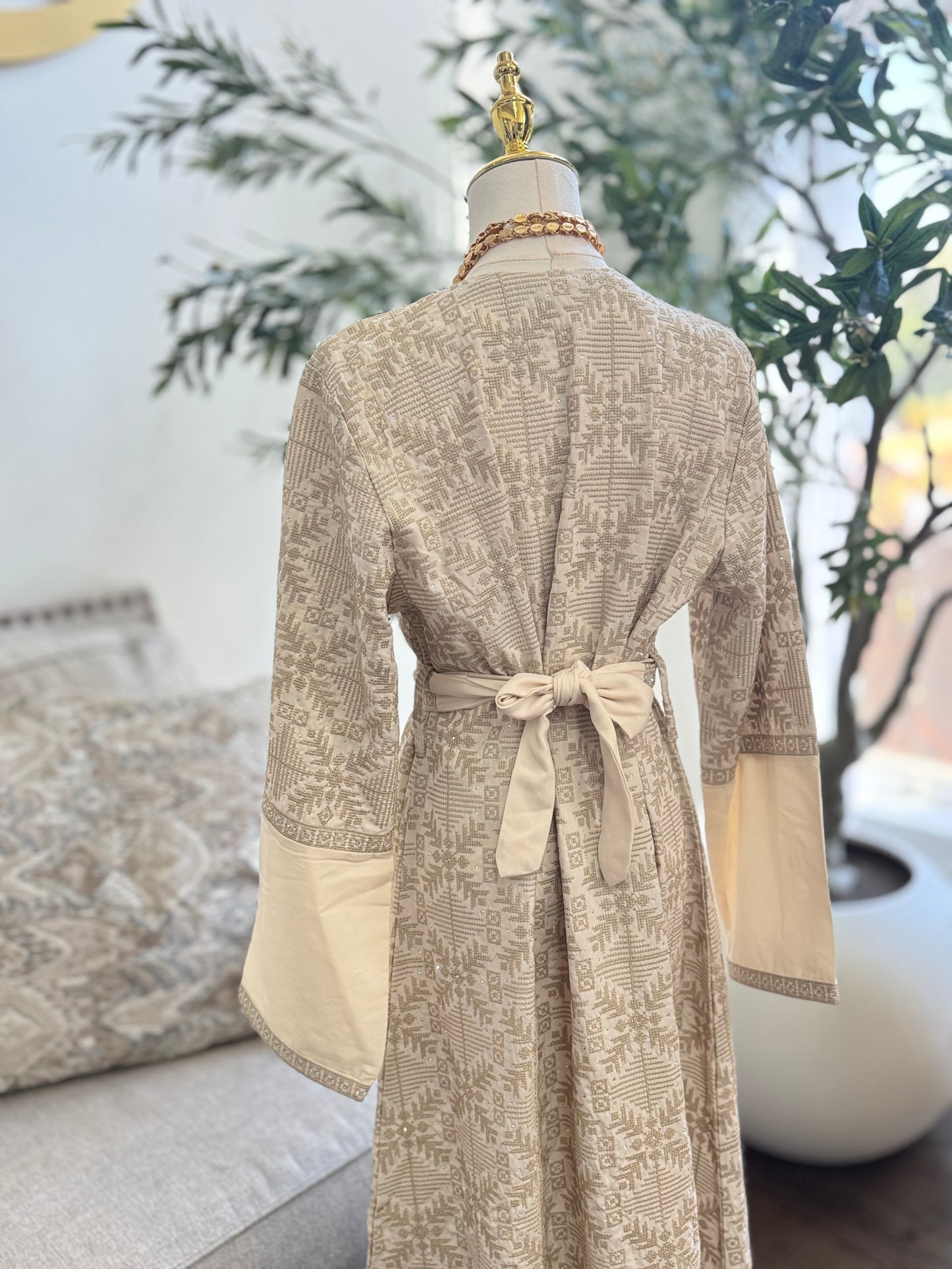 3 Pcs Tatreez Beige Open Abaya Thobe