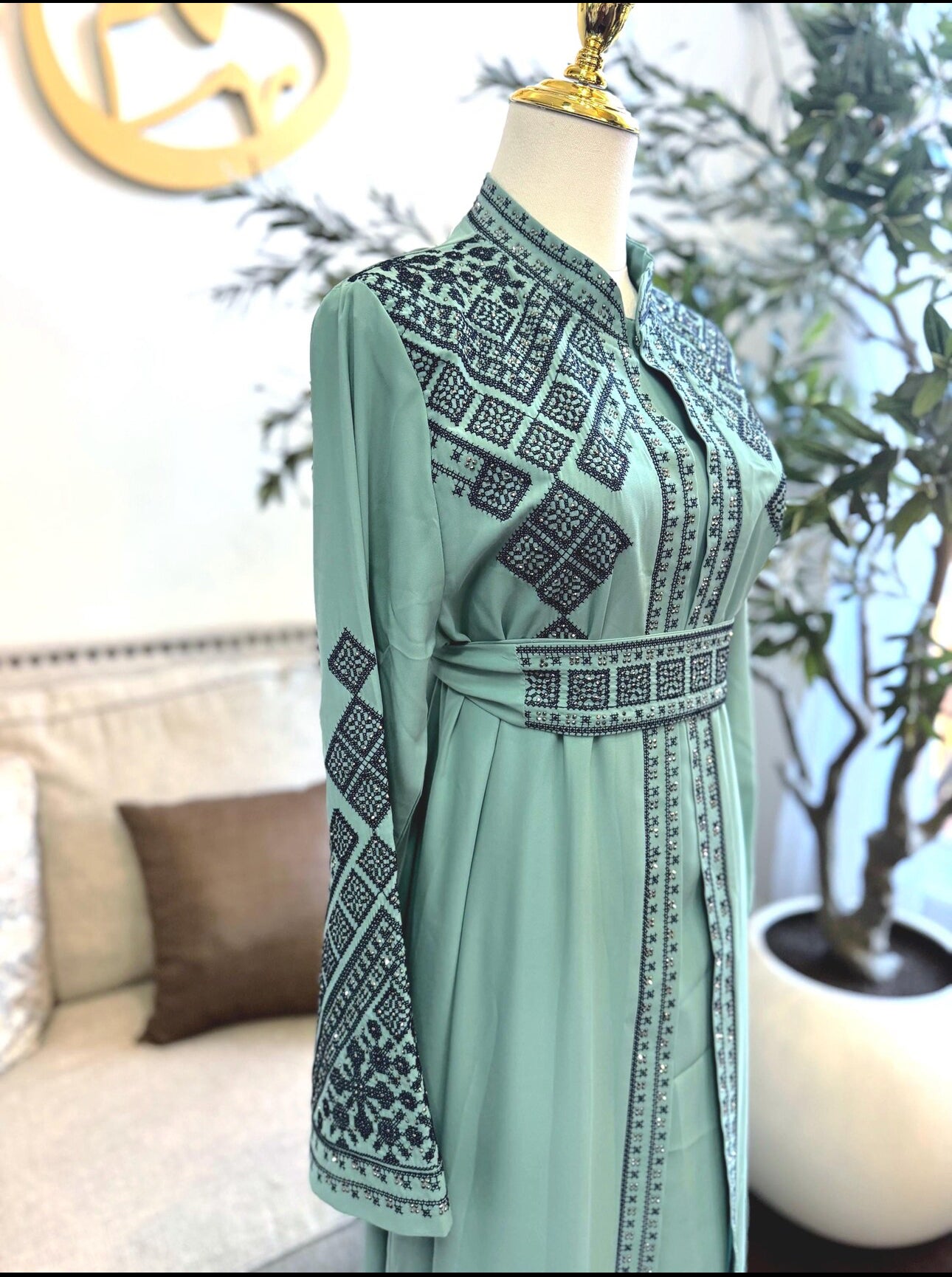 3 pcs Palestinian traditional embroidered tatreez open abaya Thobe