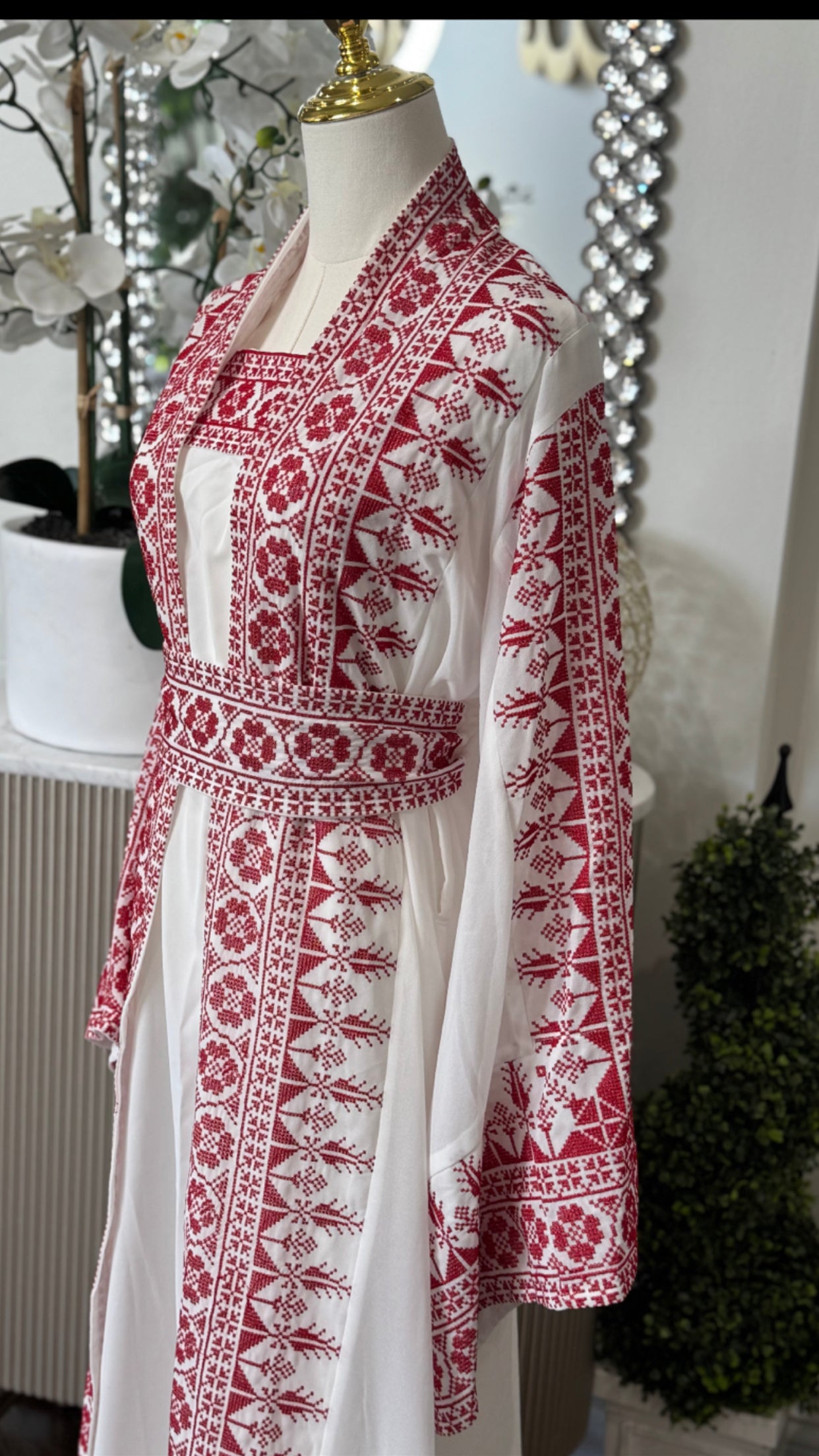 3 Pcs White Palestinian Embroidered Tatreez Open Abaya Thobe