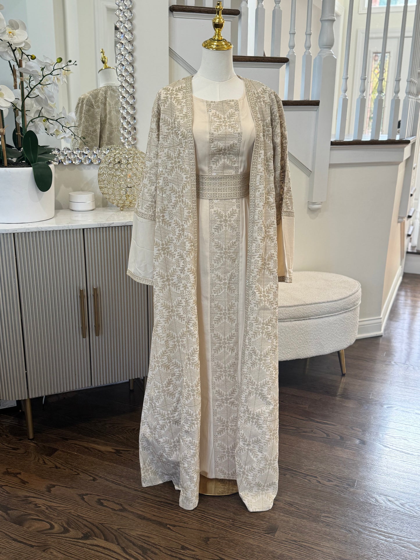 3 Pcs Tatreez Beige Open Abaya Thobe