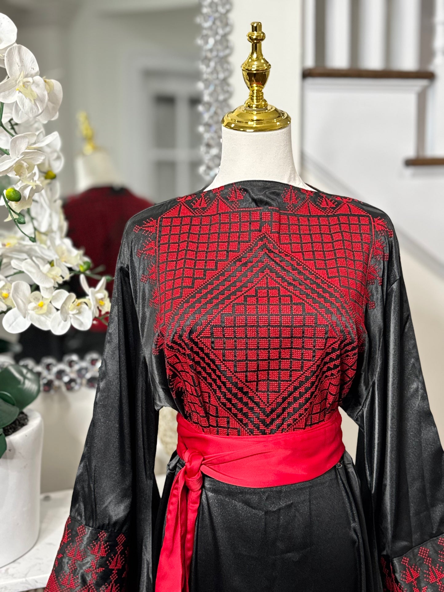 Black Satin Embroidered Thobe with Wide Sleeves