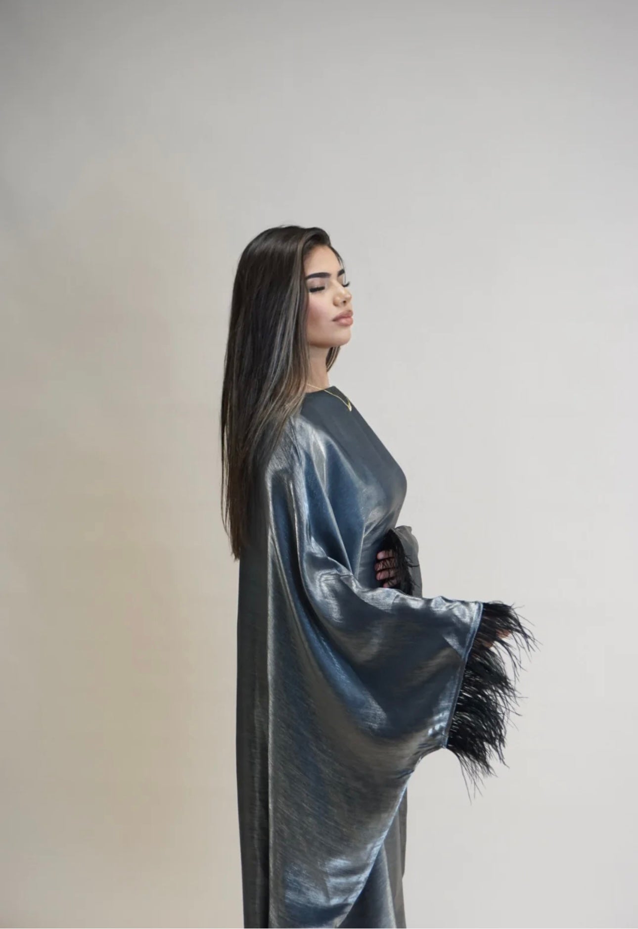 BUTTERFLY ABAYA Feather Cuff Details