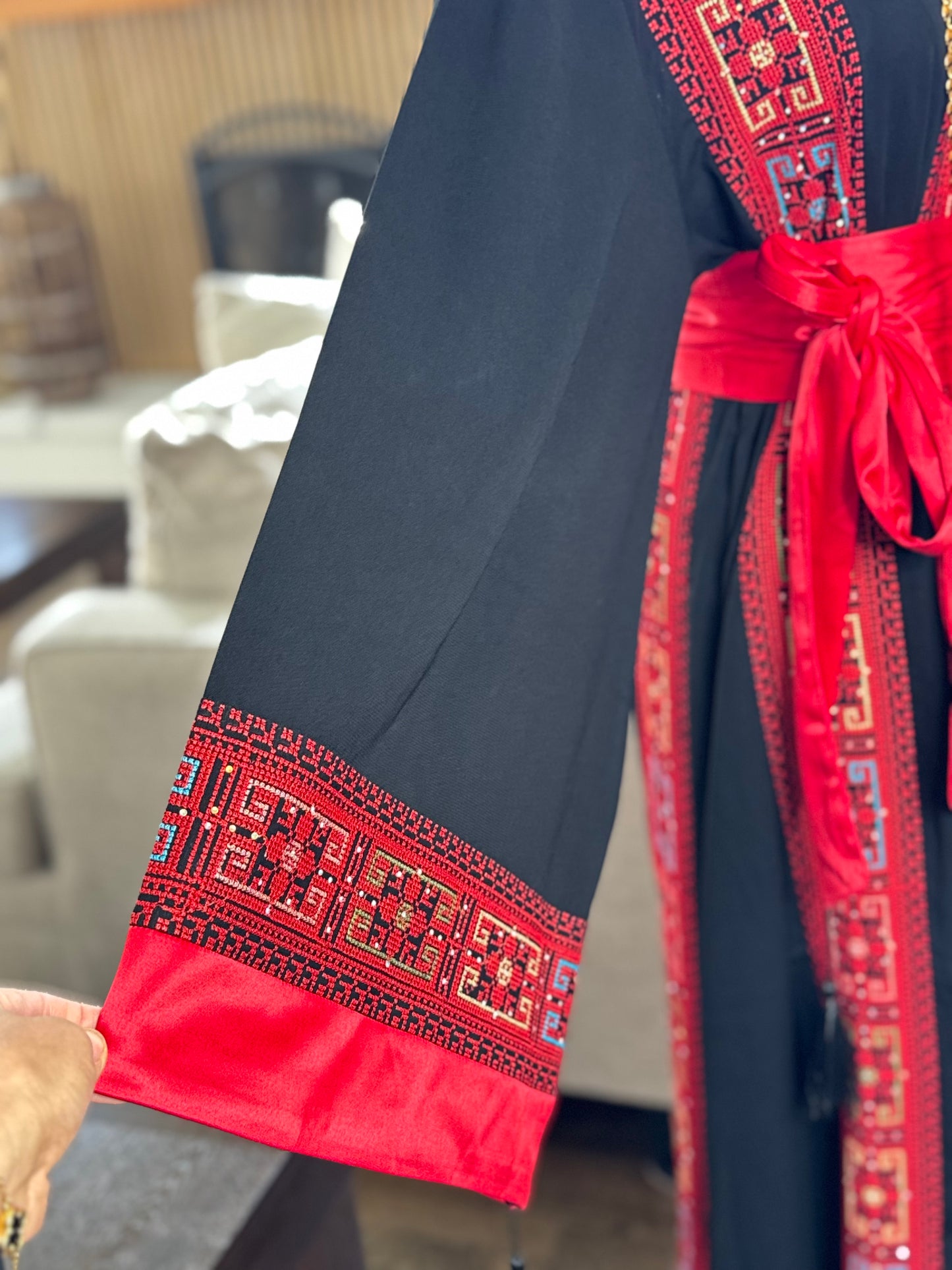 2 Pcs Embroidered Palestinian traditional Tatreez Thobe