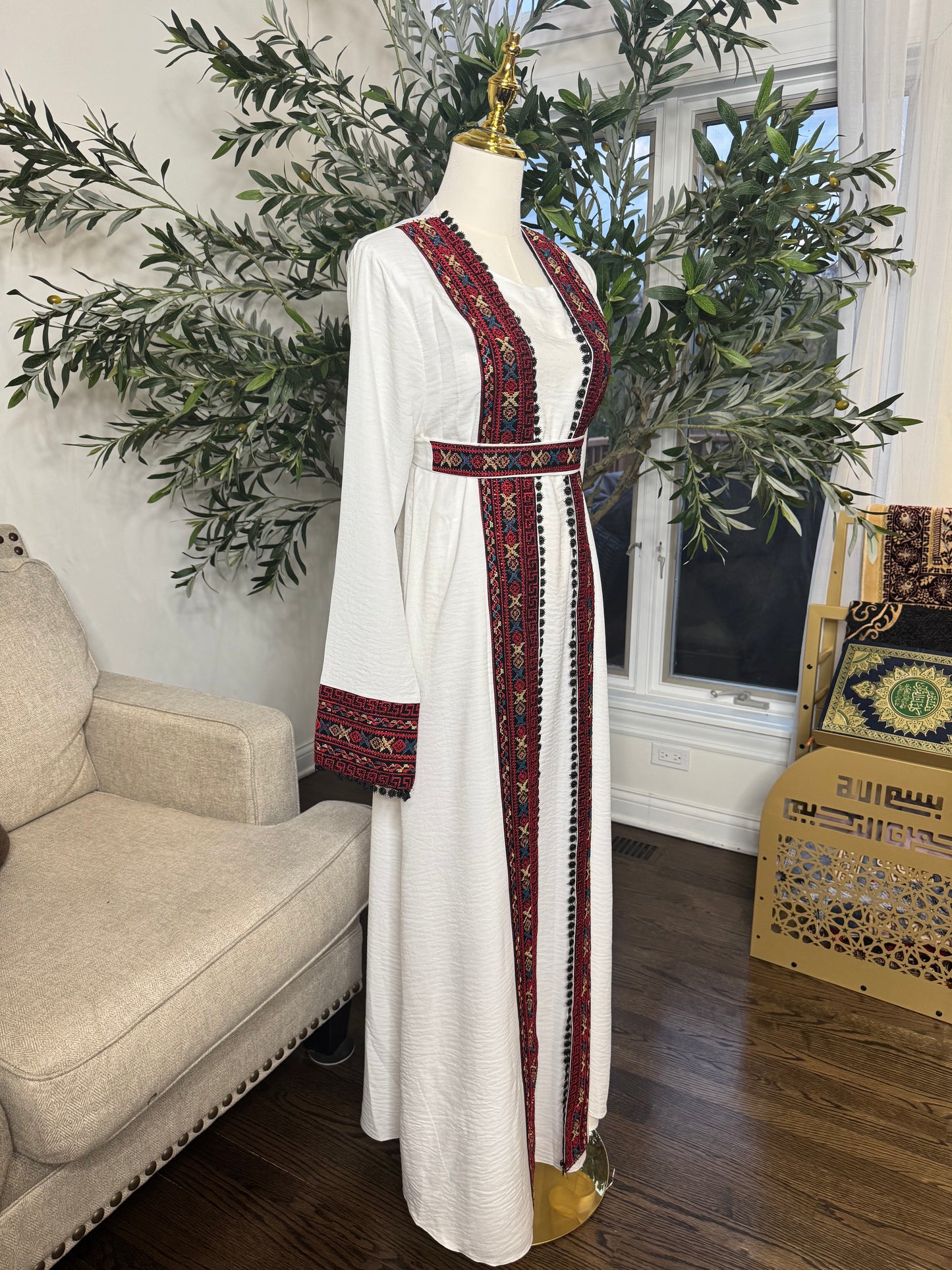 3 pcs white Palestinian traditional embroidered tatreez open abaya Thobe