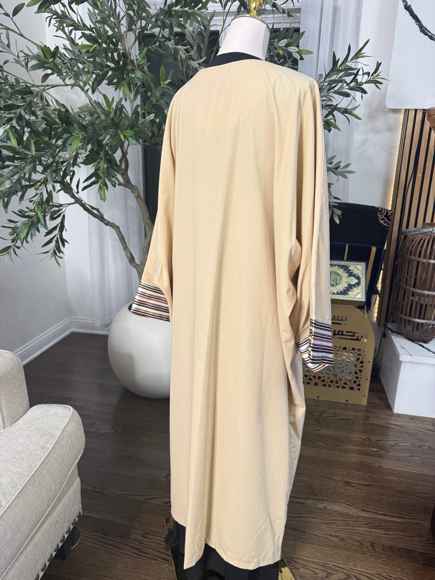 Butterfly oversized Crystal Beaded Modest traditional fabric shamigh Bisht Abaya set Bisht