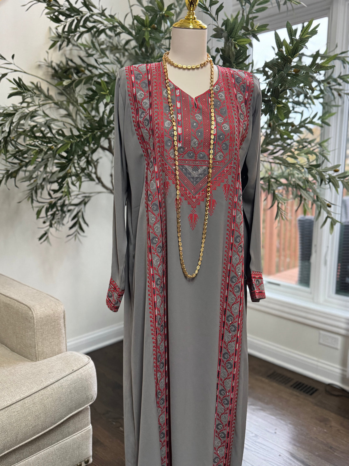 embroidered Tatreez Palestinian gray Thobe