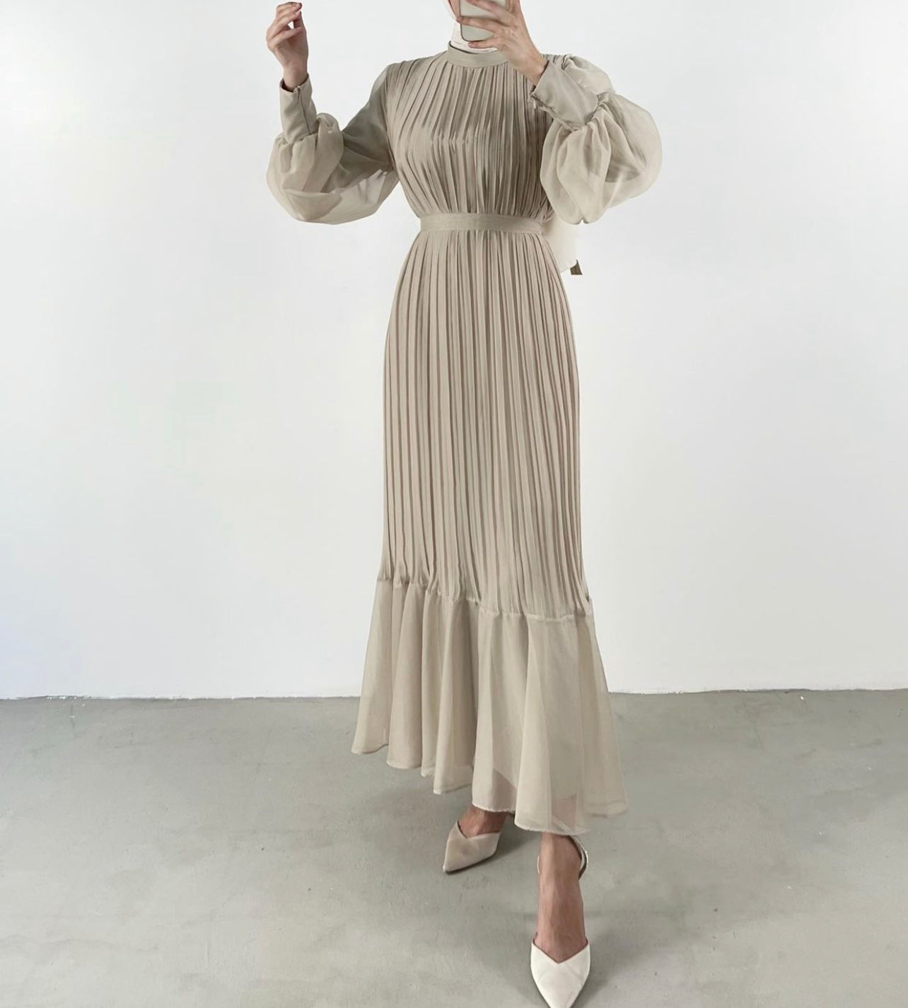 Long Sleeve Pleated Maxi Dress With Belt