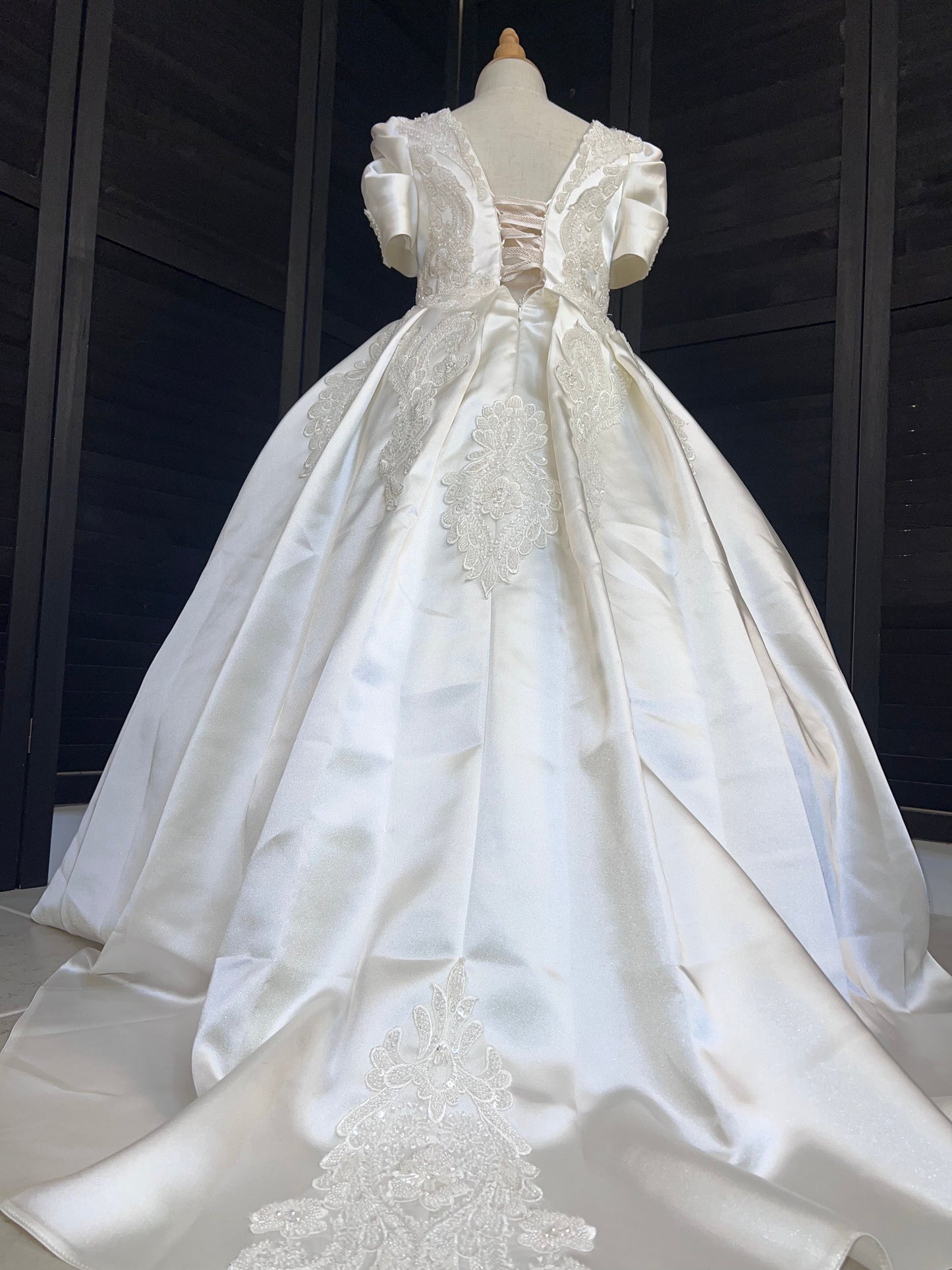 Rudeen Luxury Off White Lace Puffy Flower Girl Dress