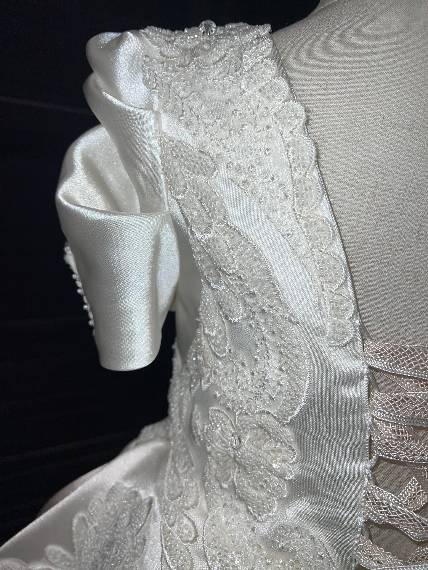 Rudeen Luxury Off White Lace Puffy Flower Girl Dress