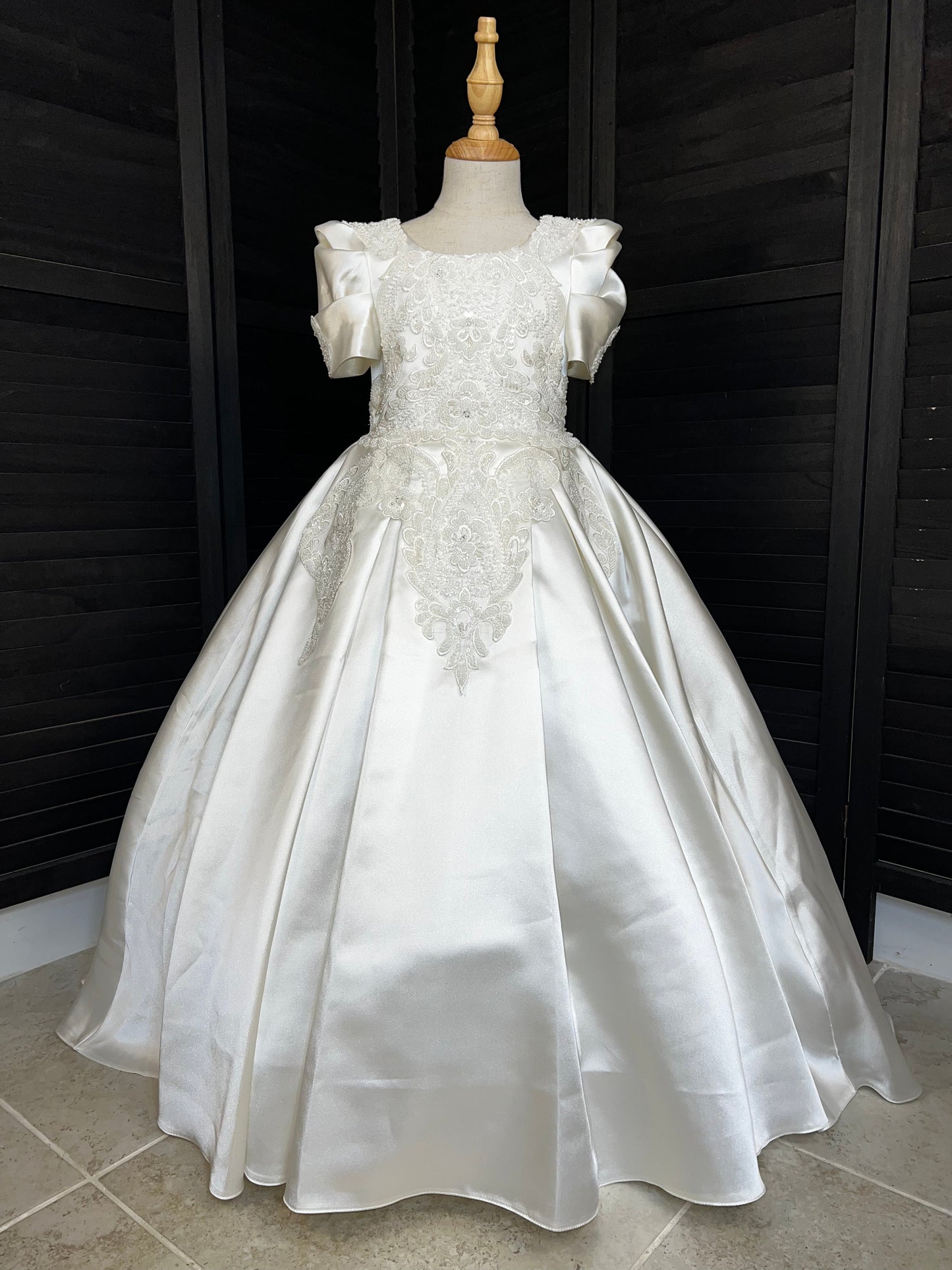 Rudeen Luxury Off White Lace Puffy Flower Girl Dress