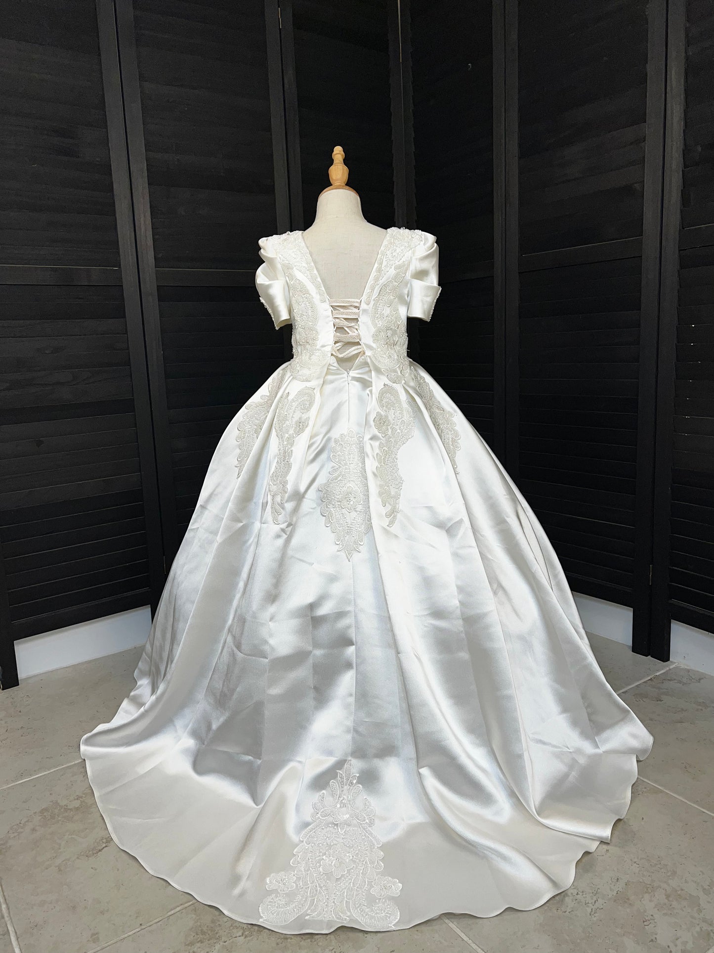 Rudeen Luxury Off White Lace Puffy Flower Girl Dress