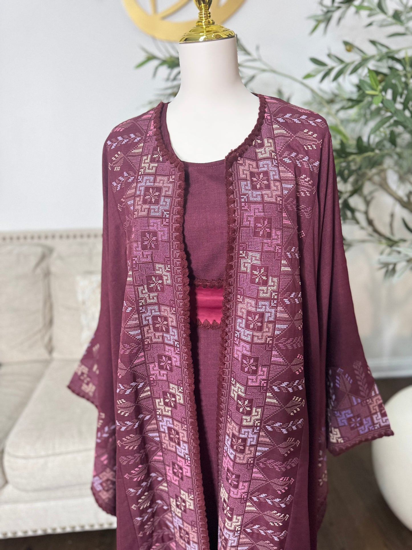 Luxurious embroidered Tatreez Butterfly Thobe Abaya set