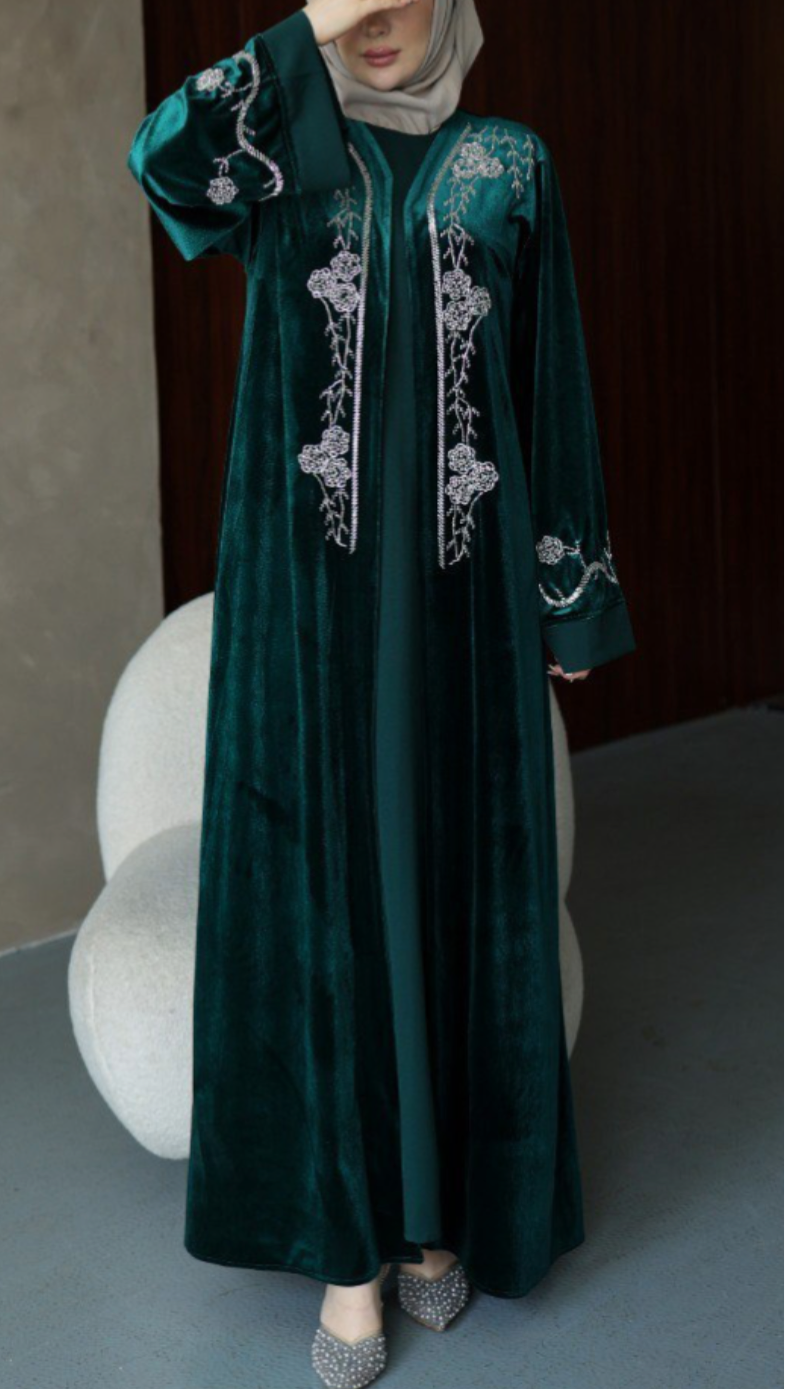 Velvet abaya Set with embroidered silver beads