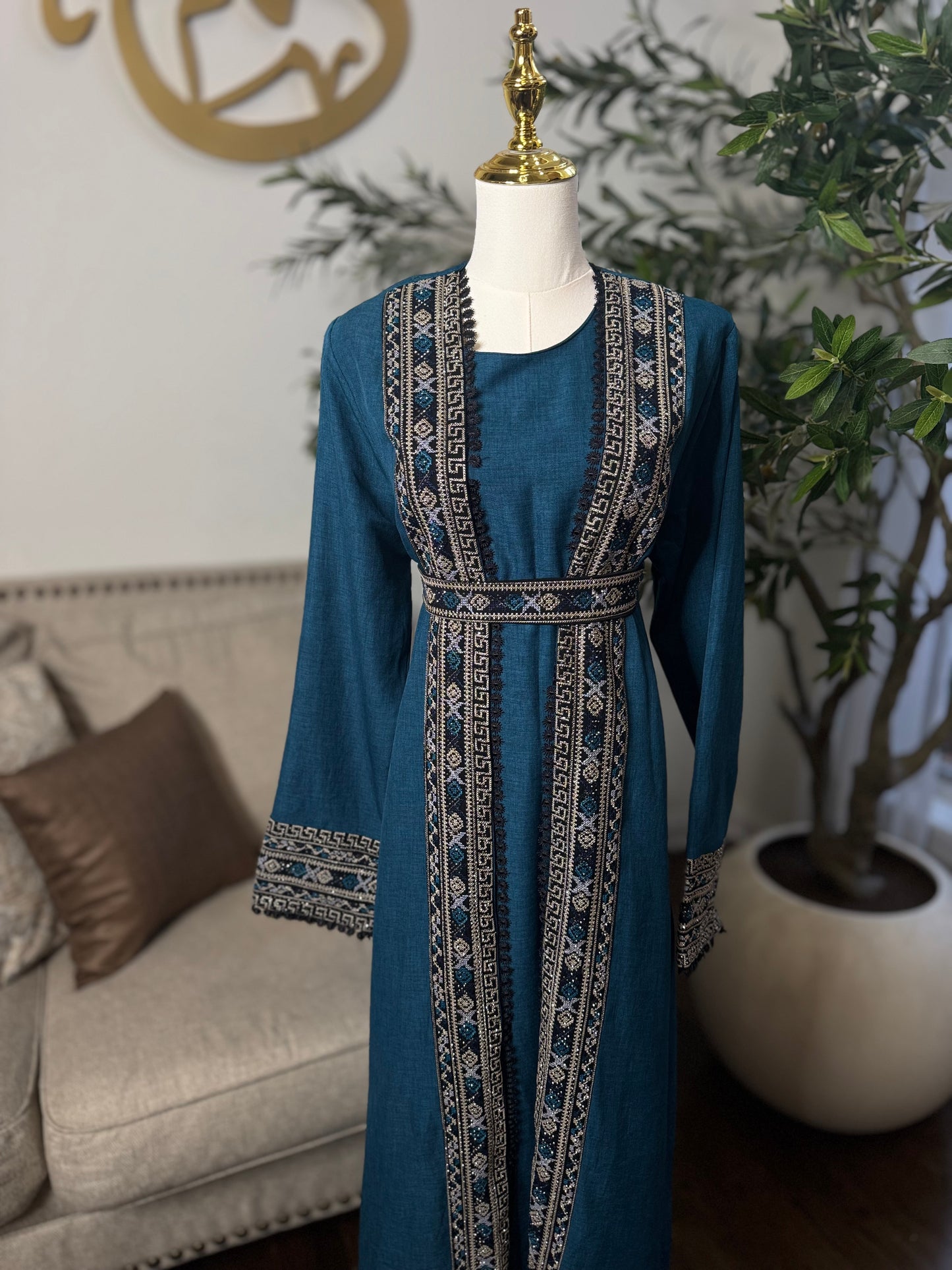 3 pcs Palestinian traditional embroidered tatreez open abaya Thobe