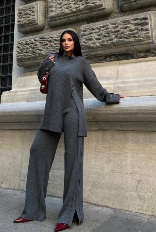 Timeless V  Pant Set