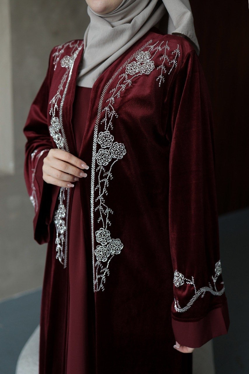 Velvet abaya Set with embroidered silver beads