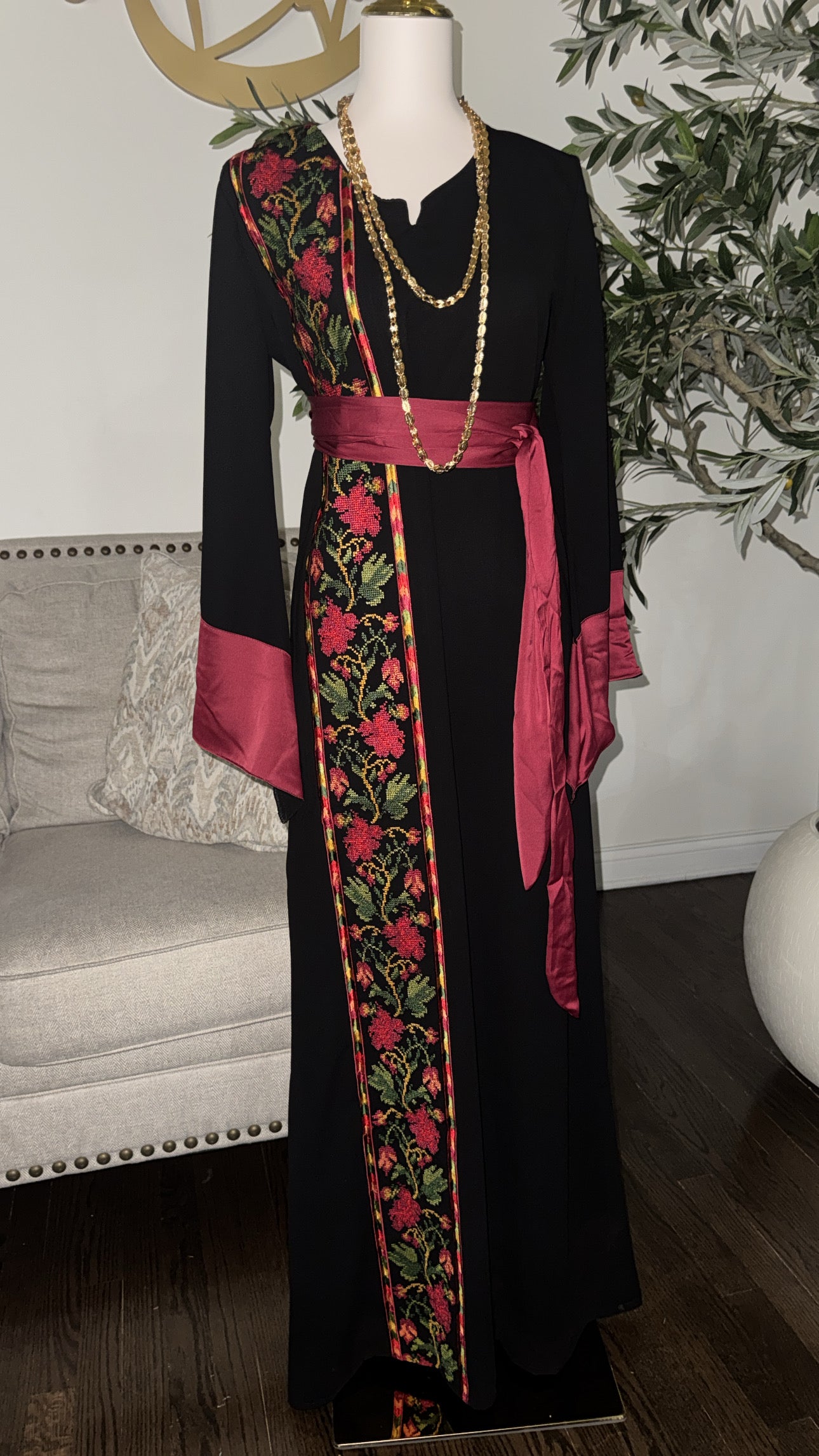 Embroidered Palestine tatreez Shade of burgundy roses with belt
