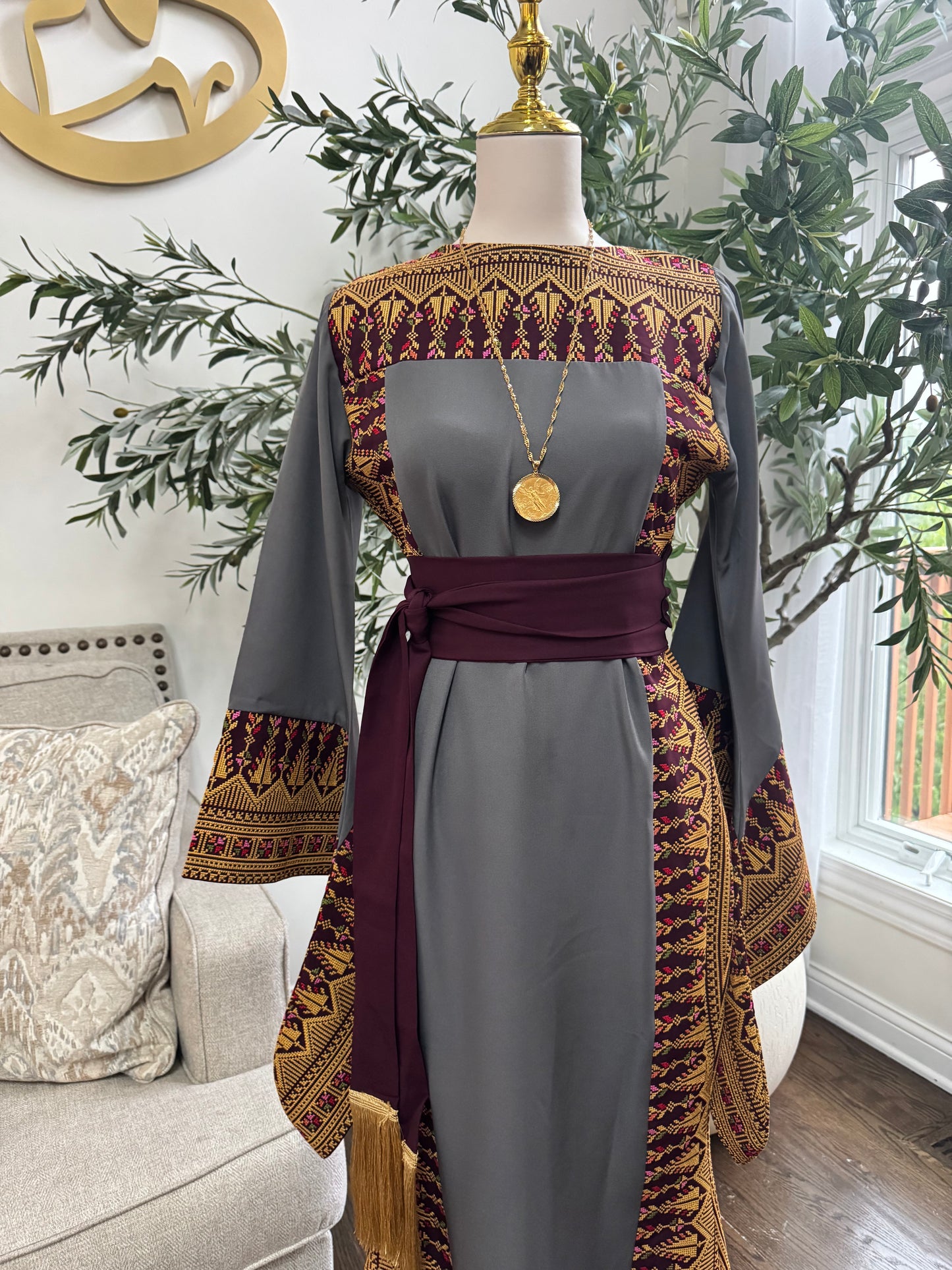 Luxurious Embroidered Tatreez Mermaid Thobe Dress via
