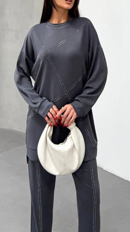 Chic 2-piece set featuring stud detailing Pant Set