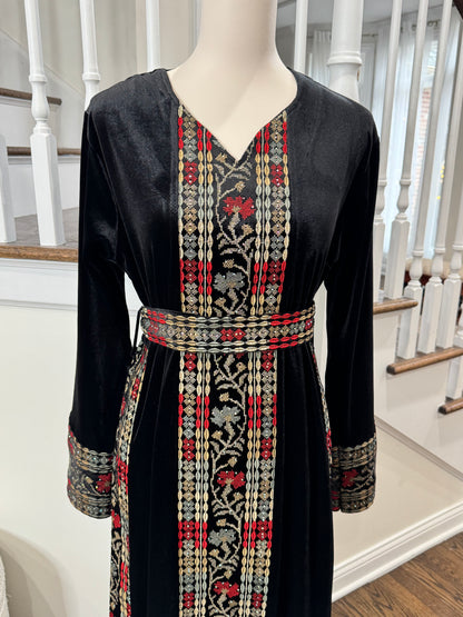 Velvet Palestinian Traditional Tatreez Thobe