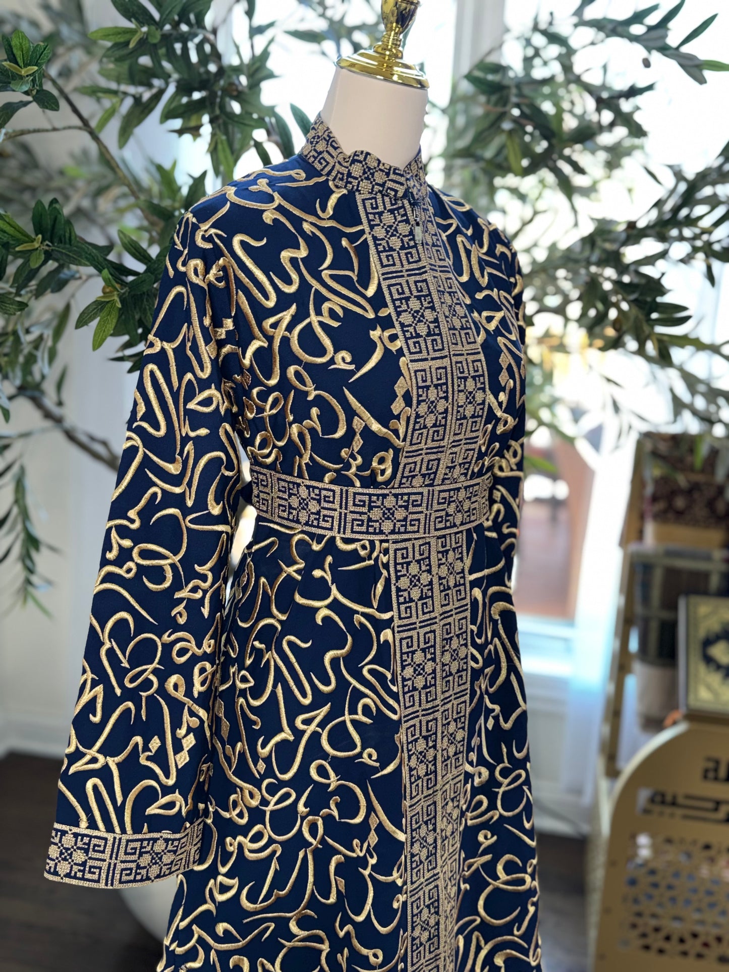 Arabic Letter embroidered/tatreez on zipped Off White abaya kaftan Thobe