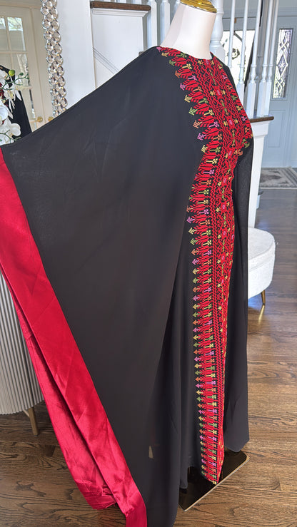 Embroidered Tatreez Bisht abaya
