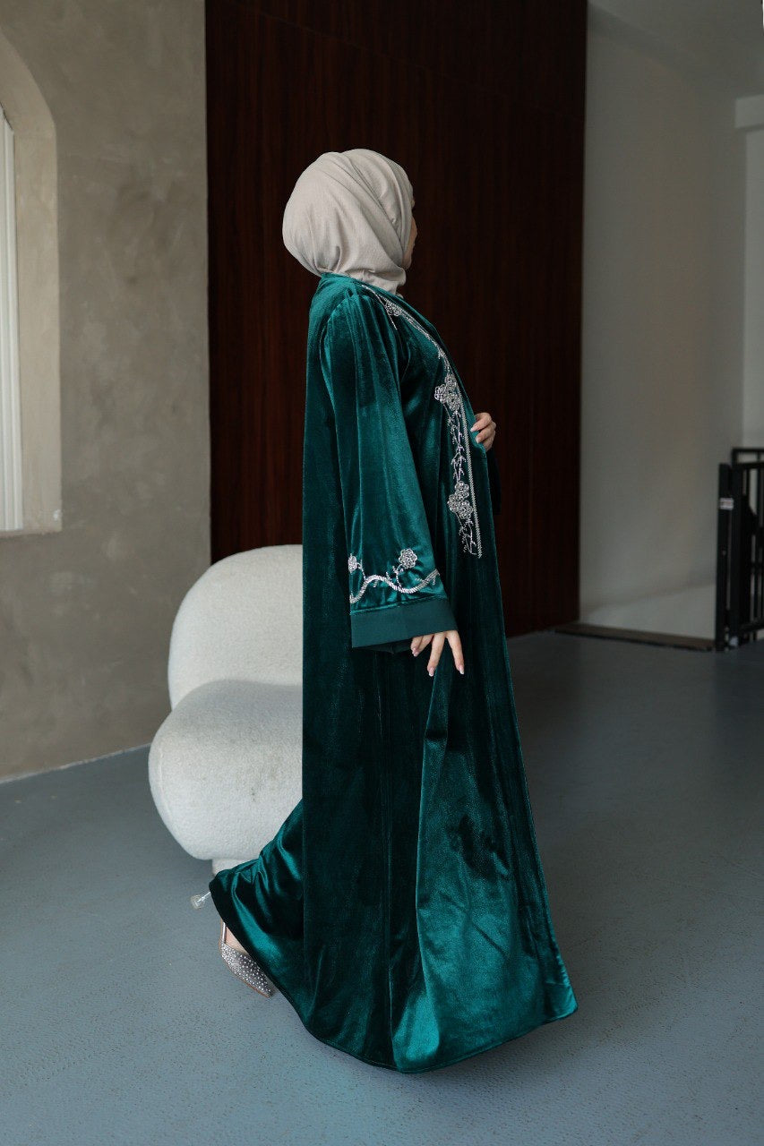 Velvet abaya Set with embroidered silver beads