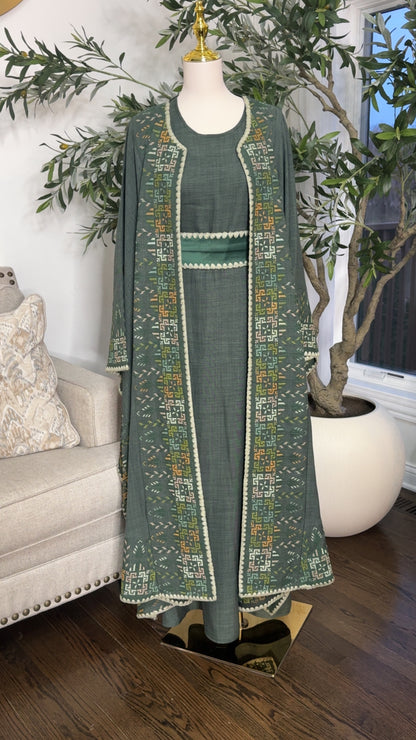 Luxurious embroidered Tatreez Butterfly Thobe Abaya set