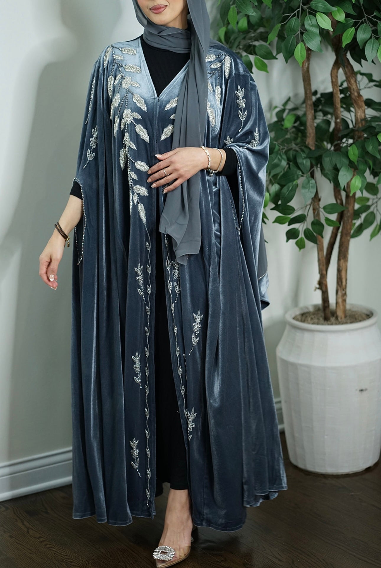 LUXURY VELVET EMBELLISHED CAPE
