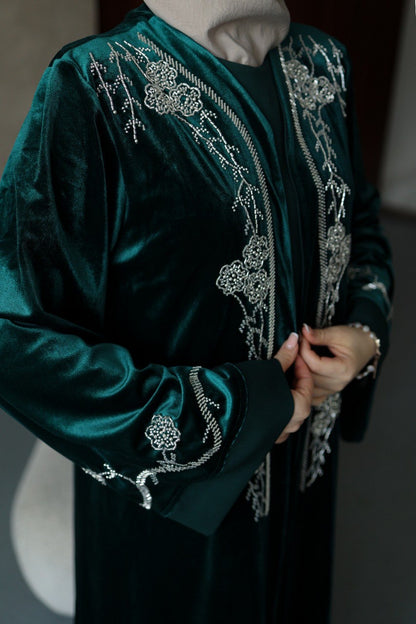 Velvet abaya Set with embroidered silver beads