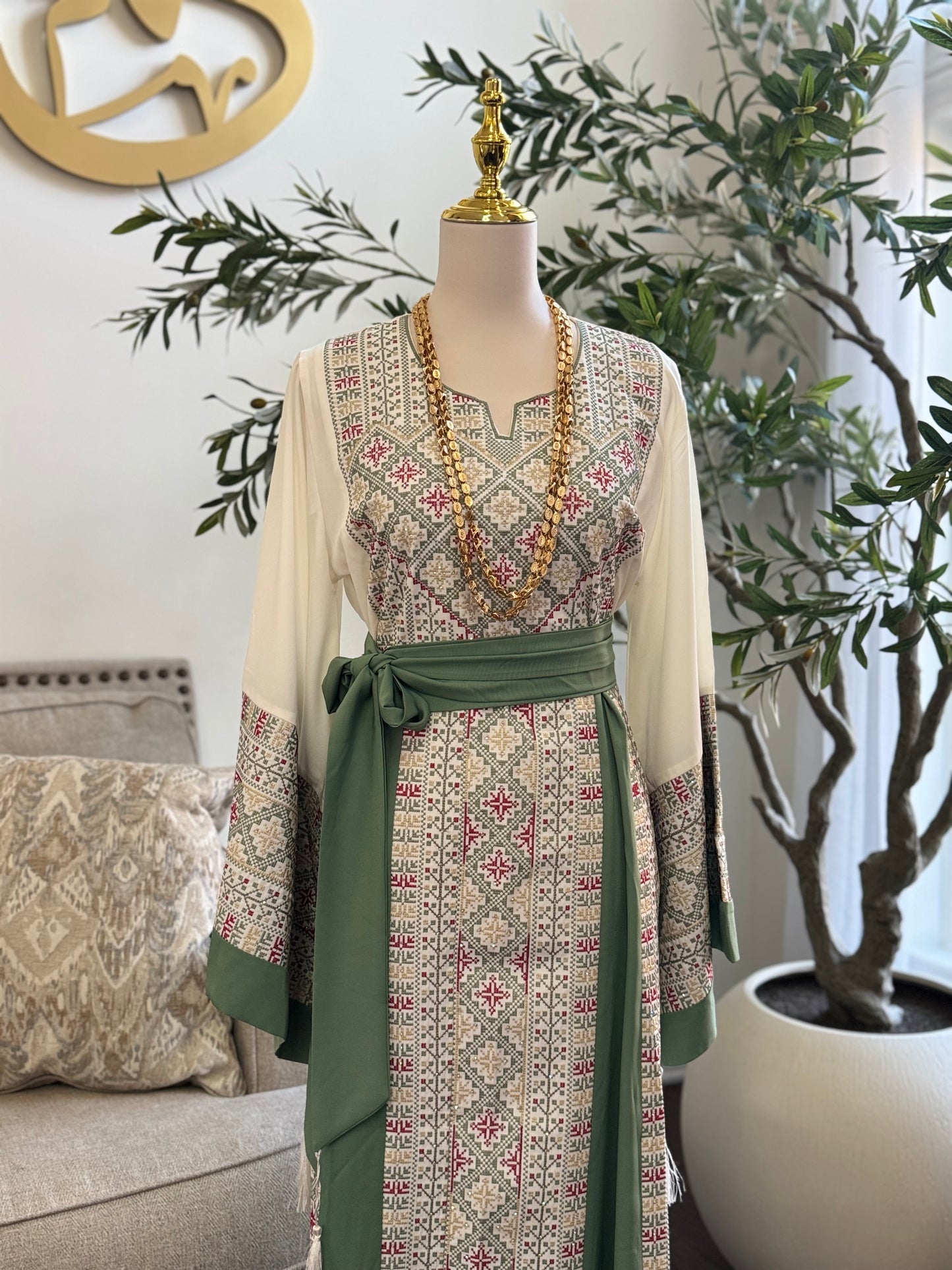 Palestinian Heritage Embroidered Tatreez Thobe