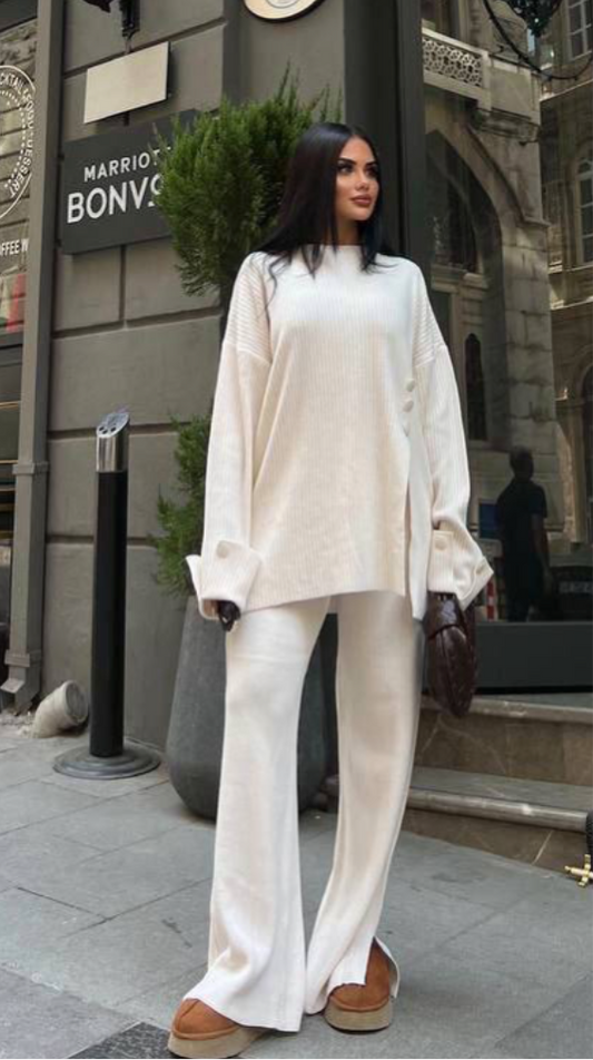 Timeless V  Pant Set