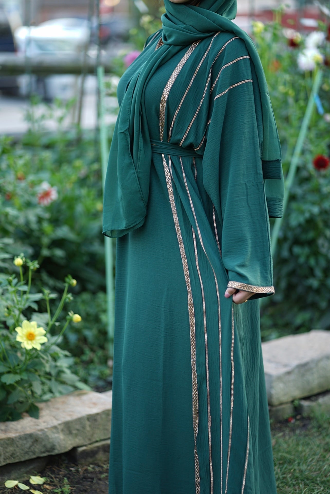 4 PIECE EMBELLISHED OPEN ABAYA WITH BELT, HIJAB AND INNER DRESS