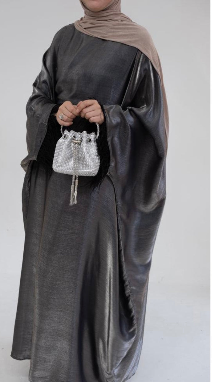 BUTTERFLY ABAYA Feather Cuff Details