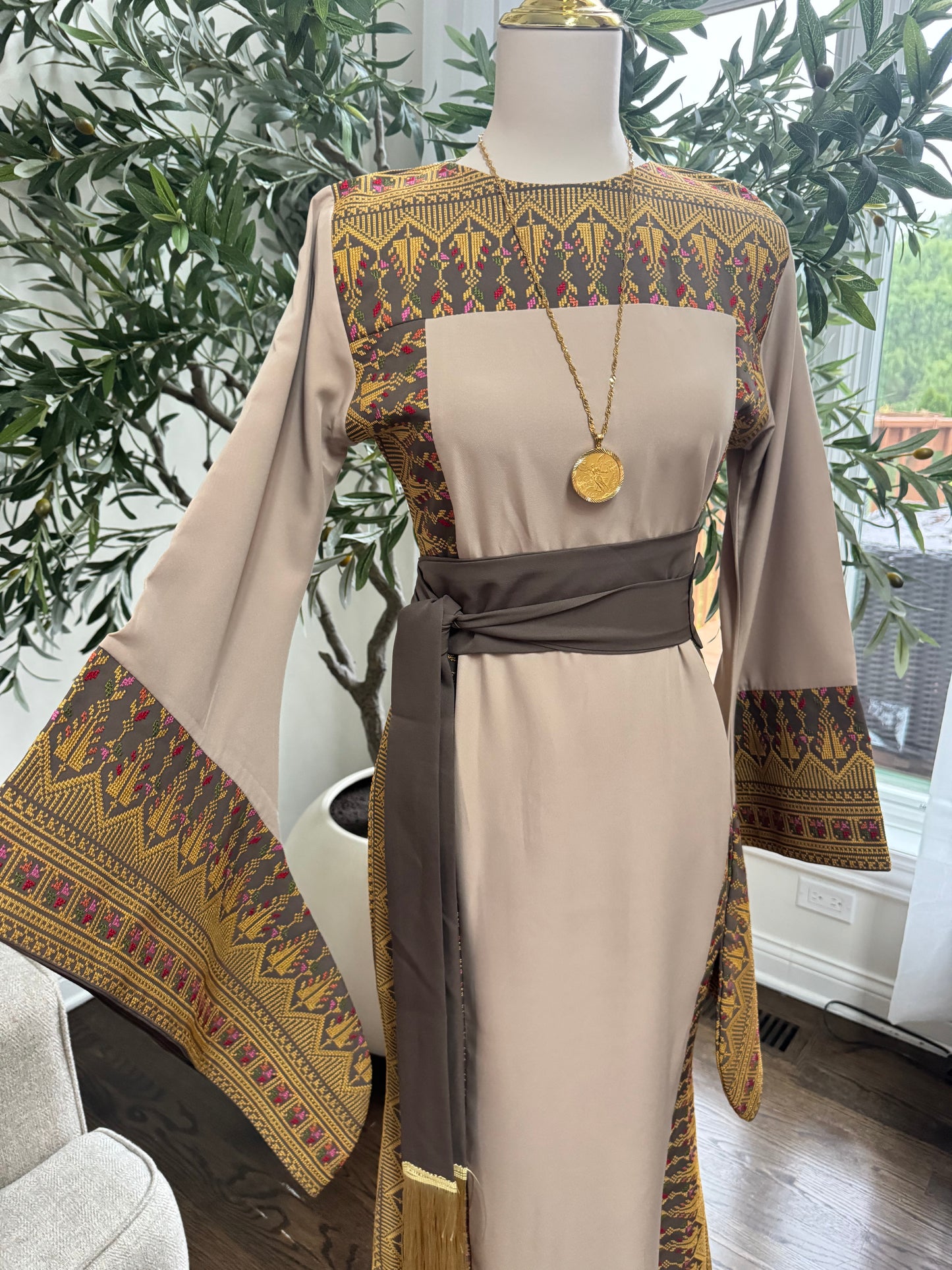 Luxurious Embroidered Tatreez Mermaid Thobe Dress via