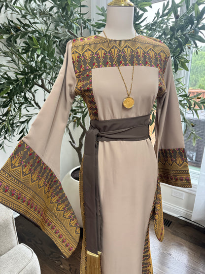Luxurious Embroidered Tatreez Mermaid Thobe Dress via