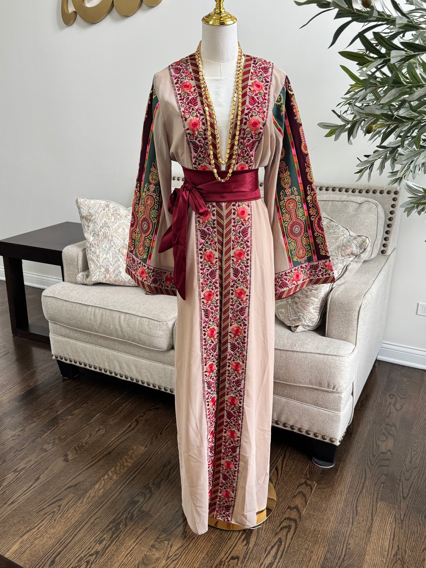 Embroidered Tatreez Open Malaka Thobe Abaya